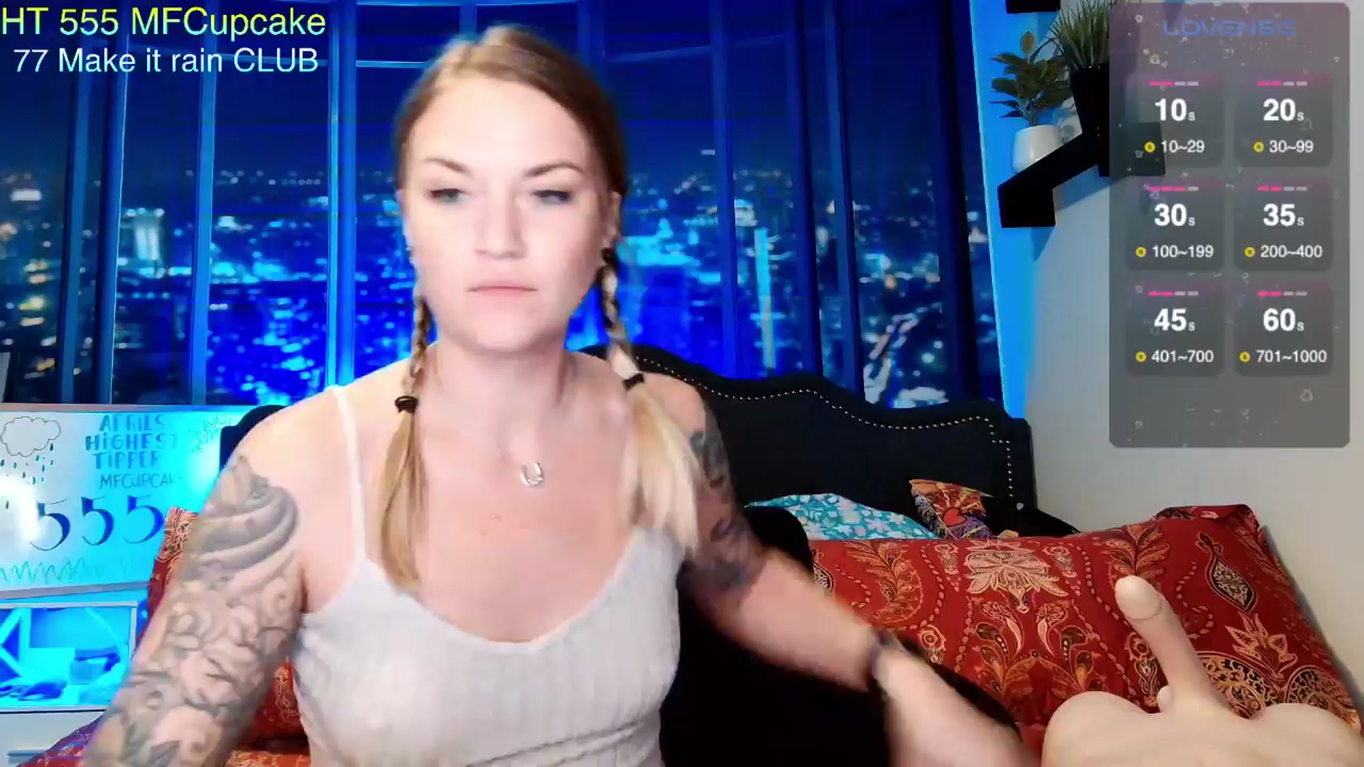 Gallery image thumbnail from Rose_Kitten's myfreecams stream on, 04/04/2024, 01:26 image 19 of 20
