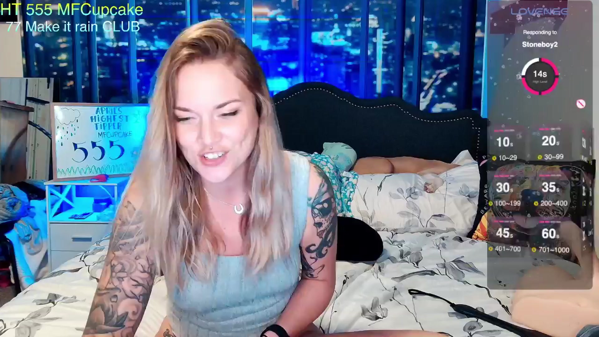 Gallery image thumbnail from Rose_Kitten's myfreecams stream on, 04/06/2024, 24:39 image 12 of 20