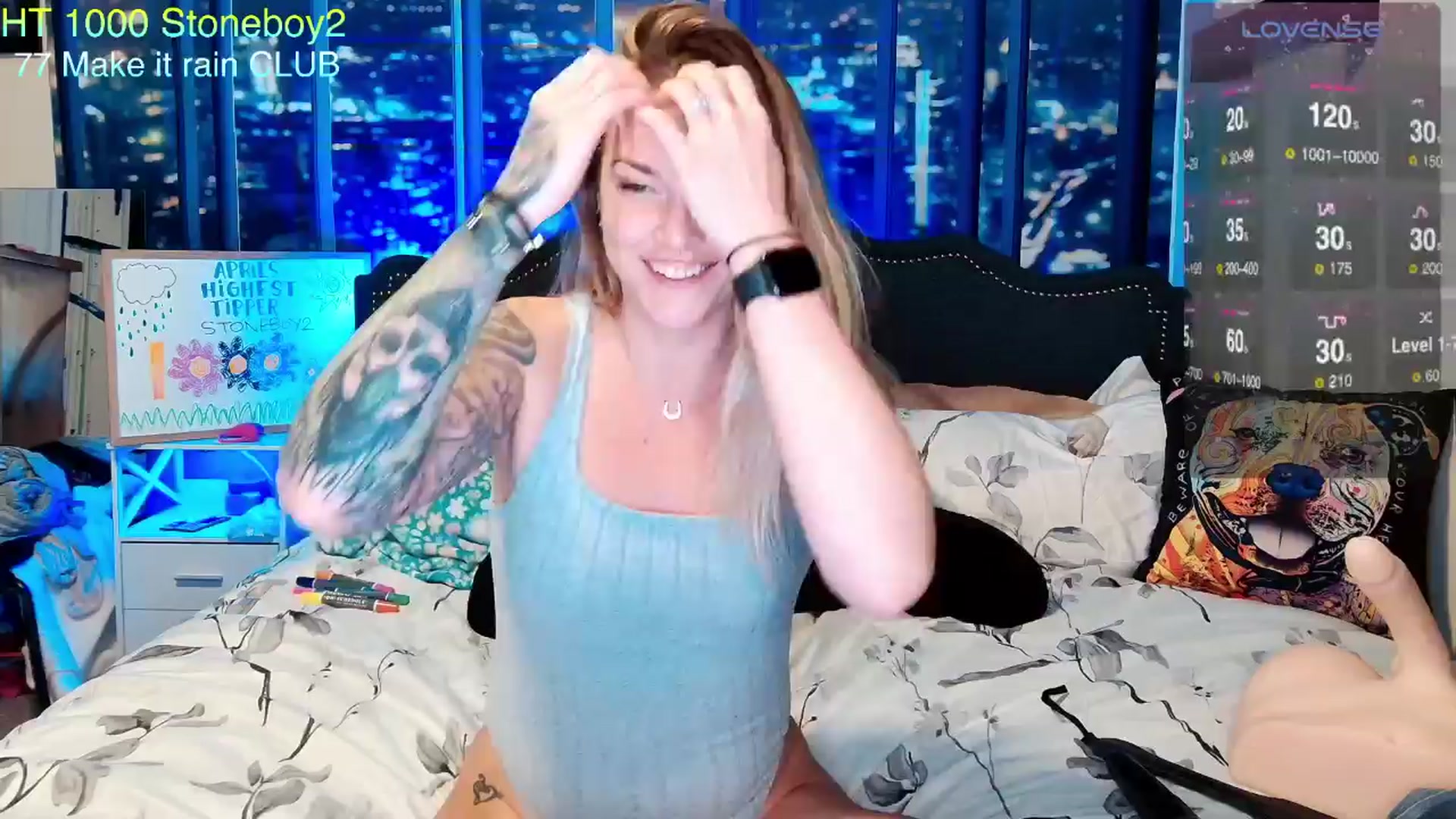 Gallery image thumbnail from Rose_Kitten's myfreecams stream on, 04/06/2024, 24:39 image 16 of 20