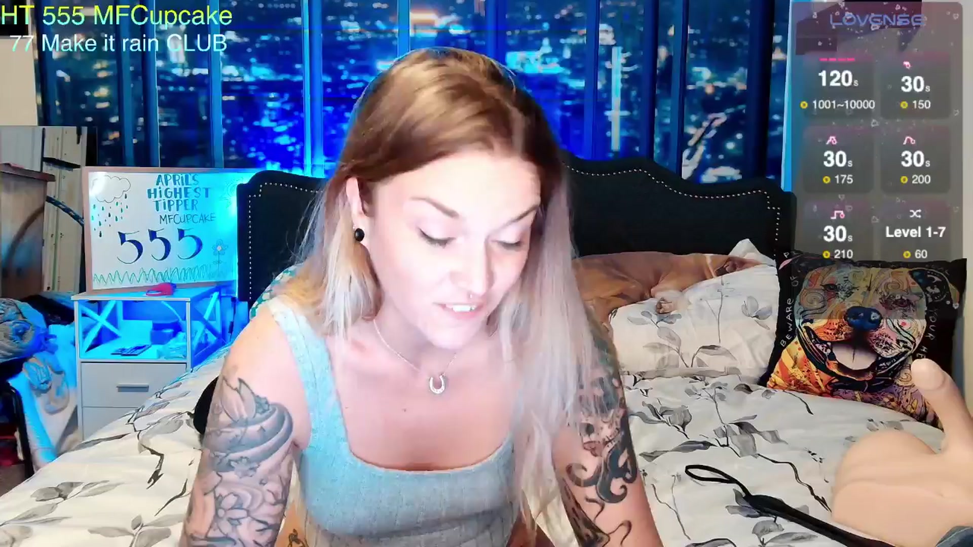 Gallery image thumbnail from Rose_Kitten's myfreecams stream on, 04/06/2024, 24:39 image 1 of 20