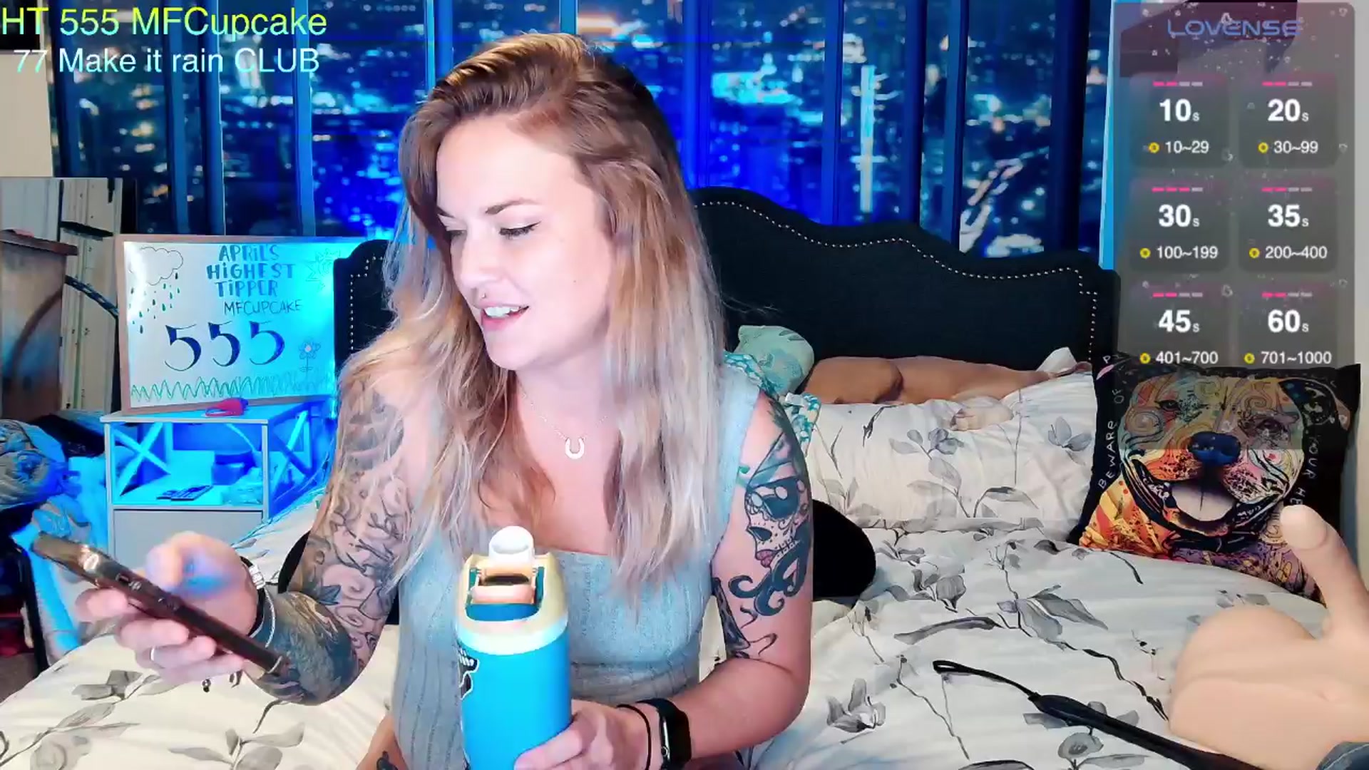 Gallery image thumbnail from Rose_Kitten's myfreecams stream on, 04/06/2024, 24:39 image 11 of 20
