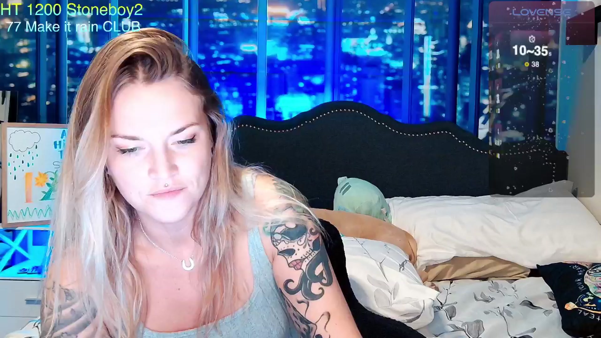 Gallery image thumbnail from Rose_Kitten's myfreecams stream on, 04/06/2024, 02:29 image 17 of 20
