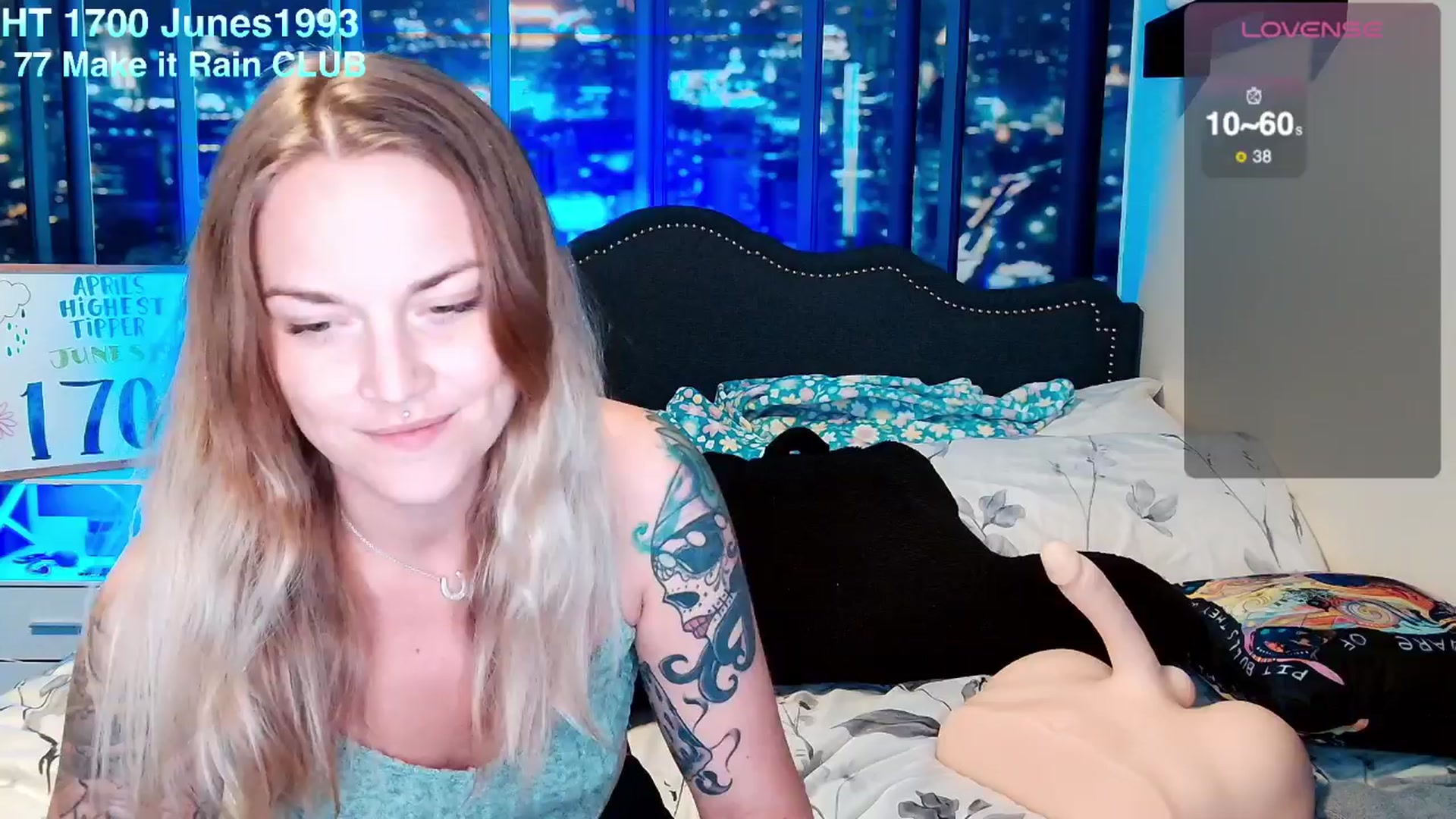 Gallery image thumbnail from Rose_Kitten's myfreecams stream on, 04/12/2024, 01:54 image 13 of 20