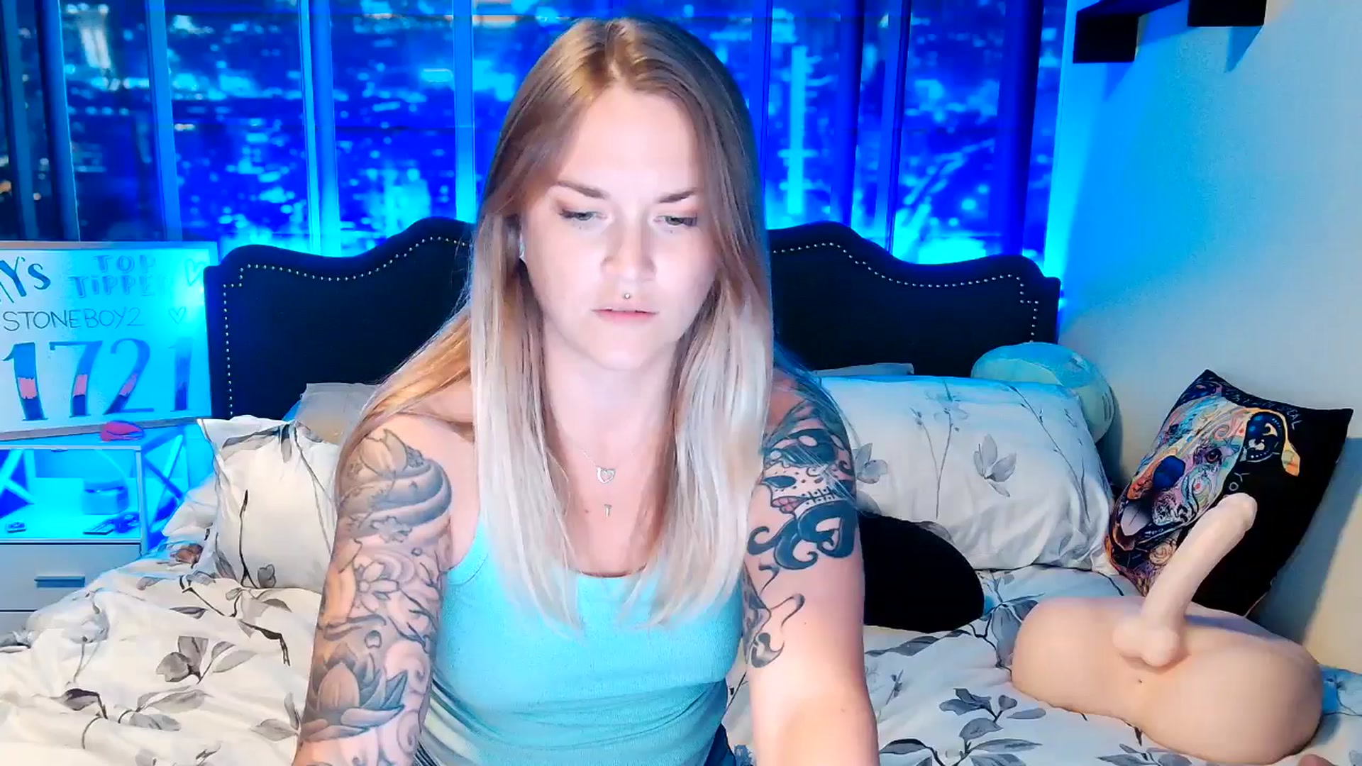 Gallery image thumbnail from Rose_Kitten's myfreecams stream on, 05/02/2024, 02:20 image 19 of 20