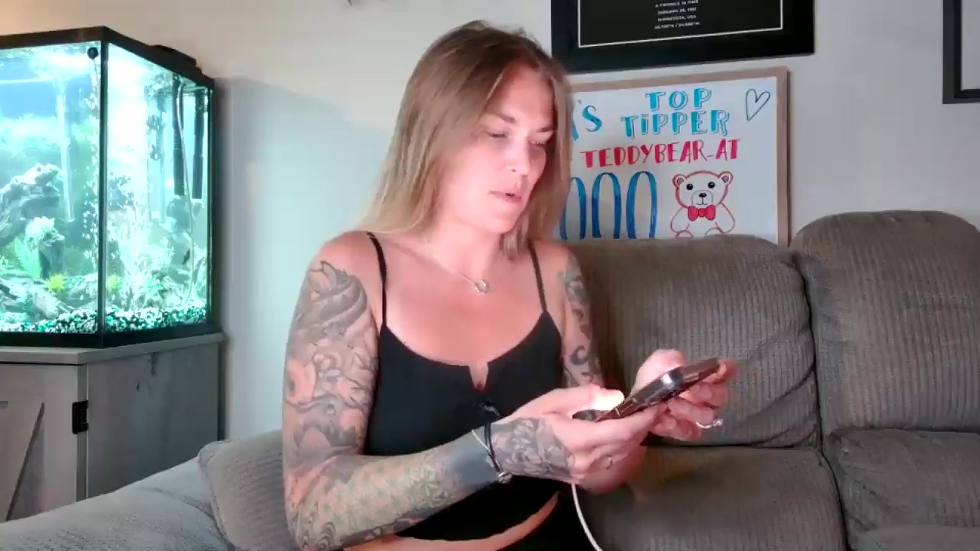 Gallery image thumbnail from Rose_Kitten's myfreecams stream on, 05/22/2024, 01:50 image 9 of 20