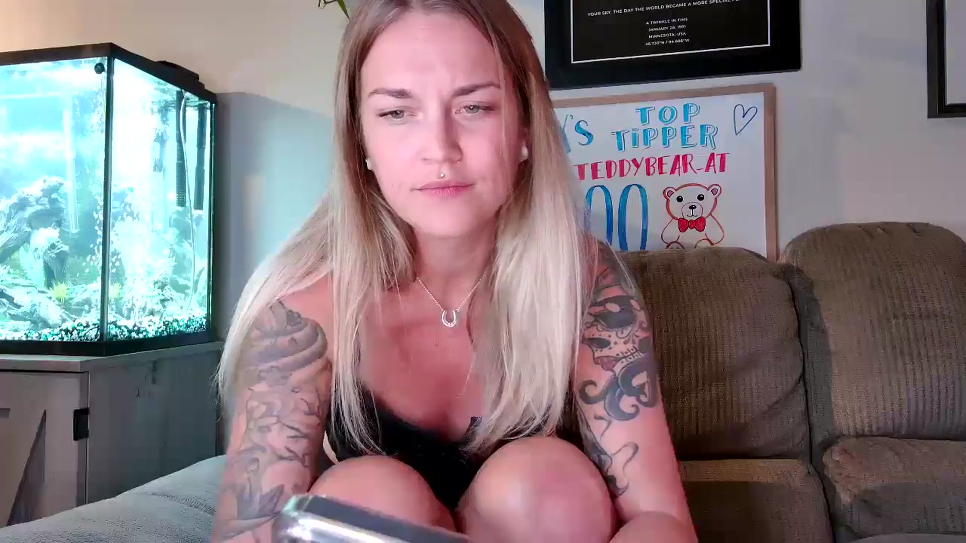 Gallery image thumbnail from Rose_Kitten's myfreecams stream on, 05/22/2024, 01:50 image 19 of 20