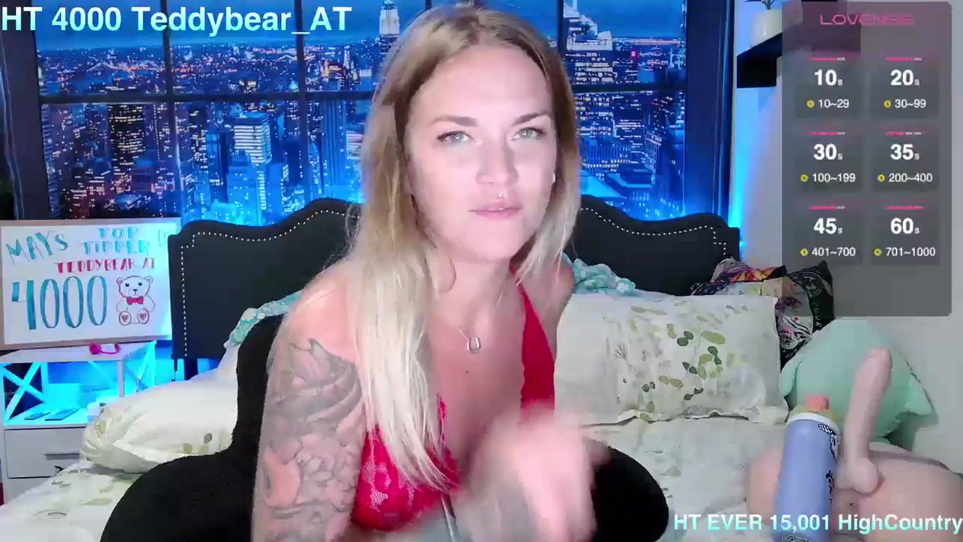 Gallery image thumbnail from Rose_Kitten's myfreecams stream on, 05/23/2024, 24:06 image 17 of 20