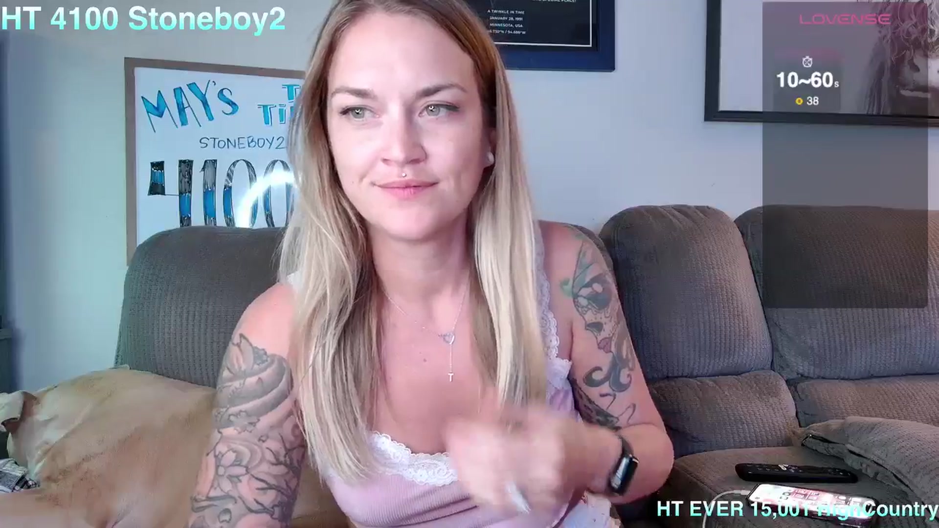 Gallery image thumbnail from Rose_Kitten's myfreecams stream on, 05/29/2024, 02:11 image 16 of 20