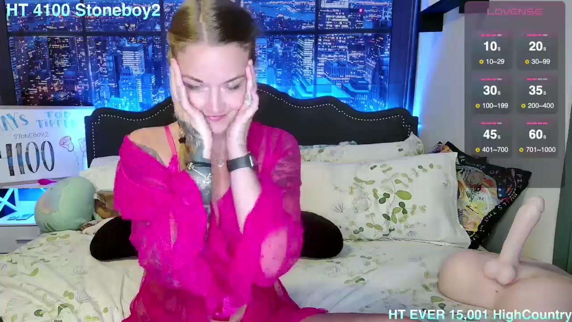Gallery image thumbnail from Rose_Kitten's myfreecams stream on, 05/31/2024, 03:29 image 9 of 20