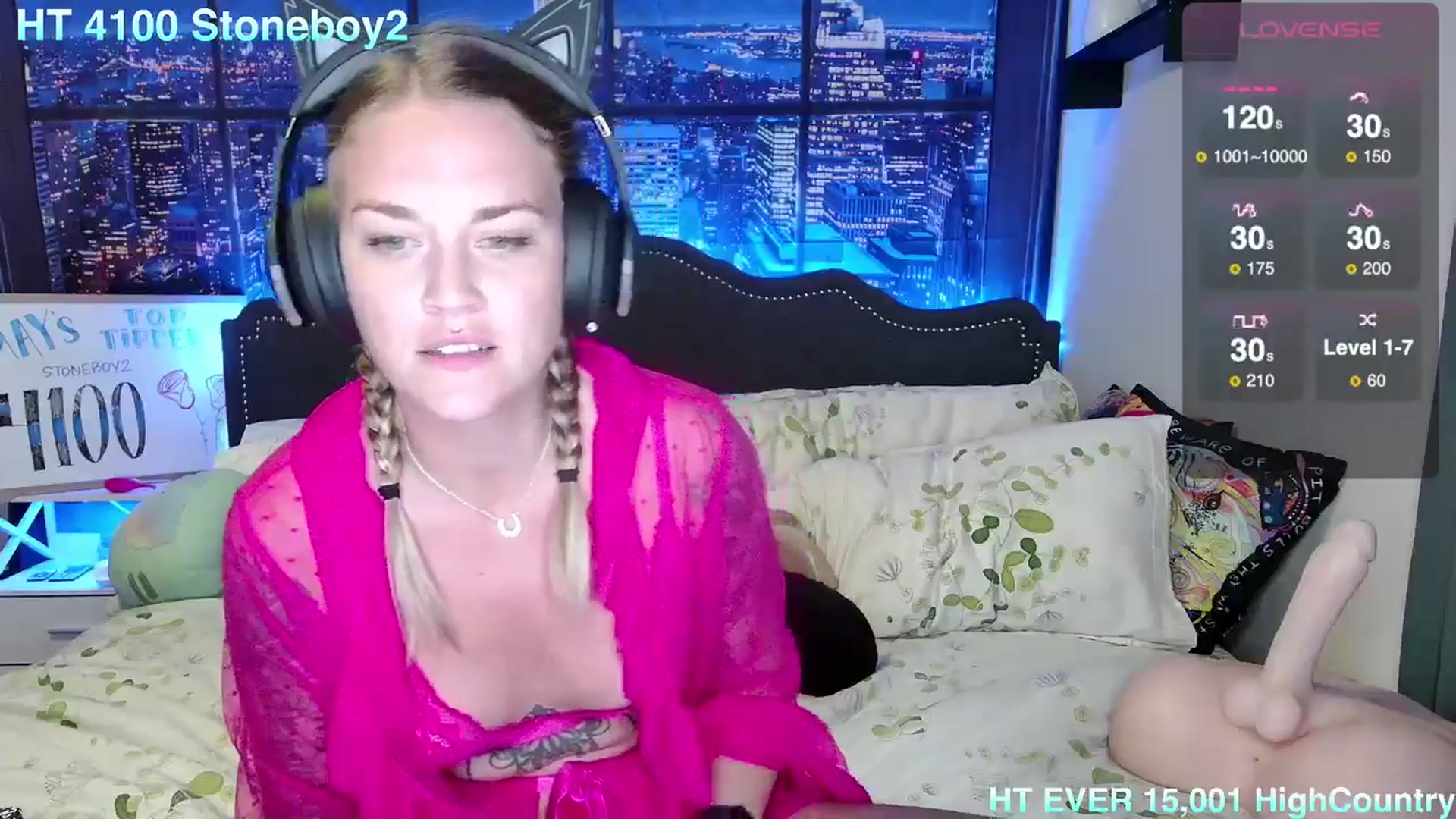 Gallery image thumbnail from Rose_Kitten's myfreecams stream on, 05/31/2024, 03:29 image 10 of 20