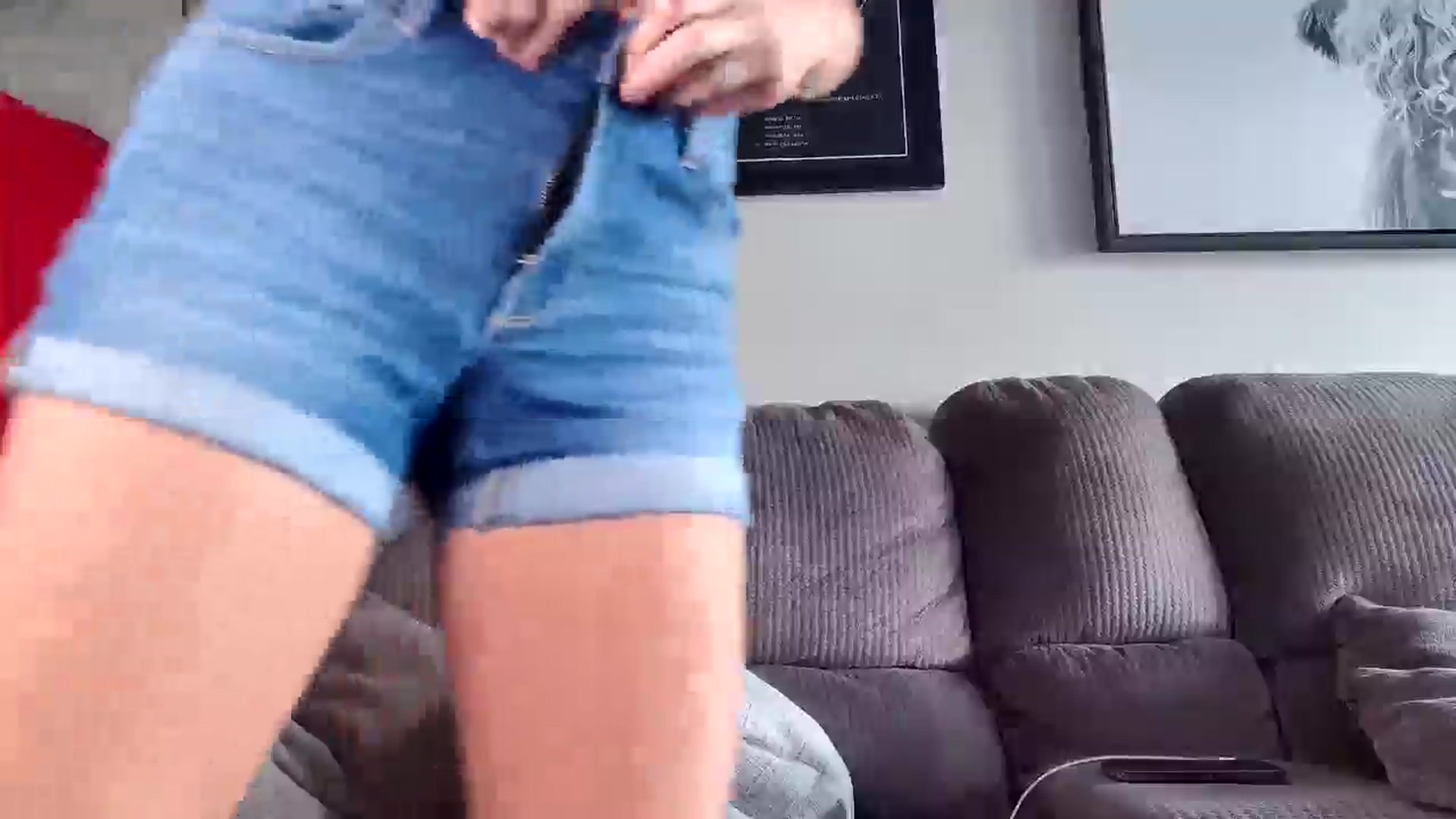 Gallery image thumbnail from Rose_Kitten's myfreecams stream on, 06/17/2024, 21:55 image 18 of 20