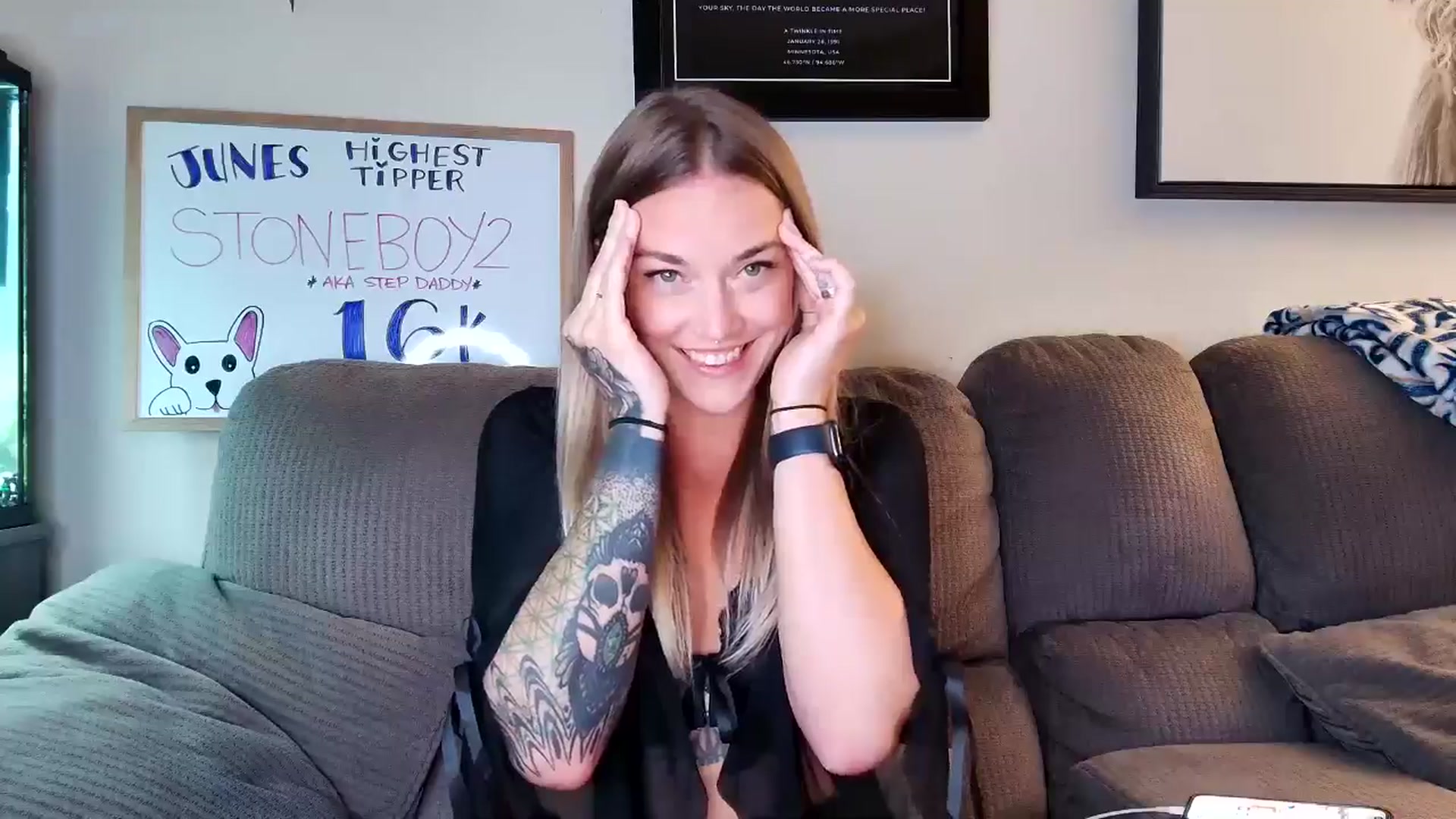 Gallery image thumbnail from Rose_Kitten's myfreecams stream on, 06/26/2024, 02:08 image 20 of 20