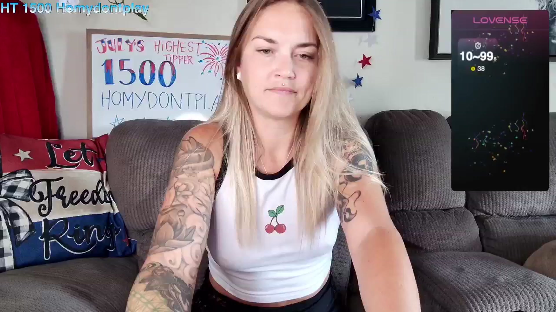 Gallery image thumbnail from Rose_Kitten's myfreecams stream on, 07/10/2024, 19:22 image 14 of 20