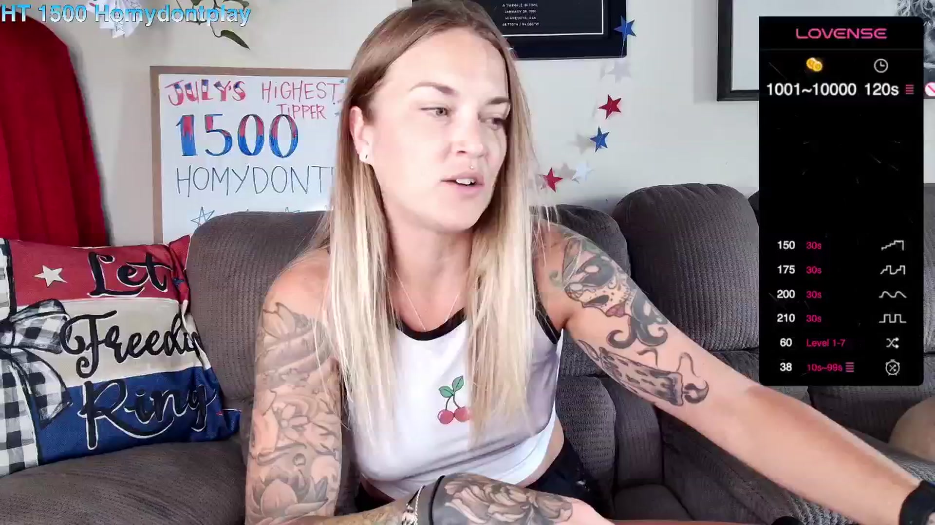 Gallery image thumbnail from Rose_Kitten's myfreecams stream on, 07/10/2024, 19:22 image 2 of 20