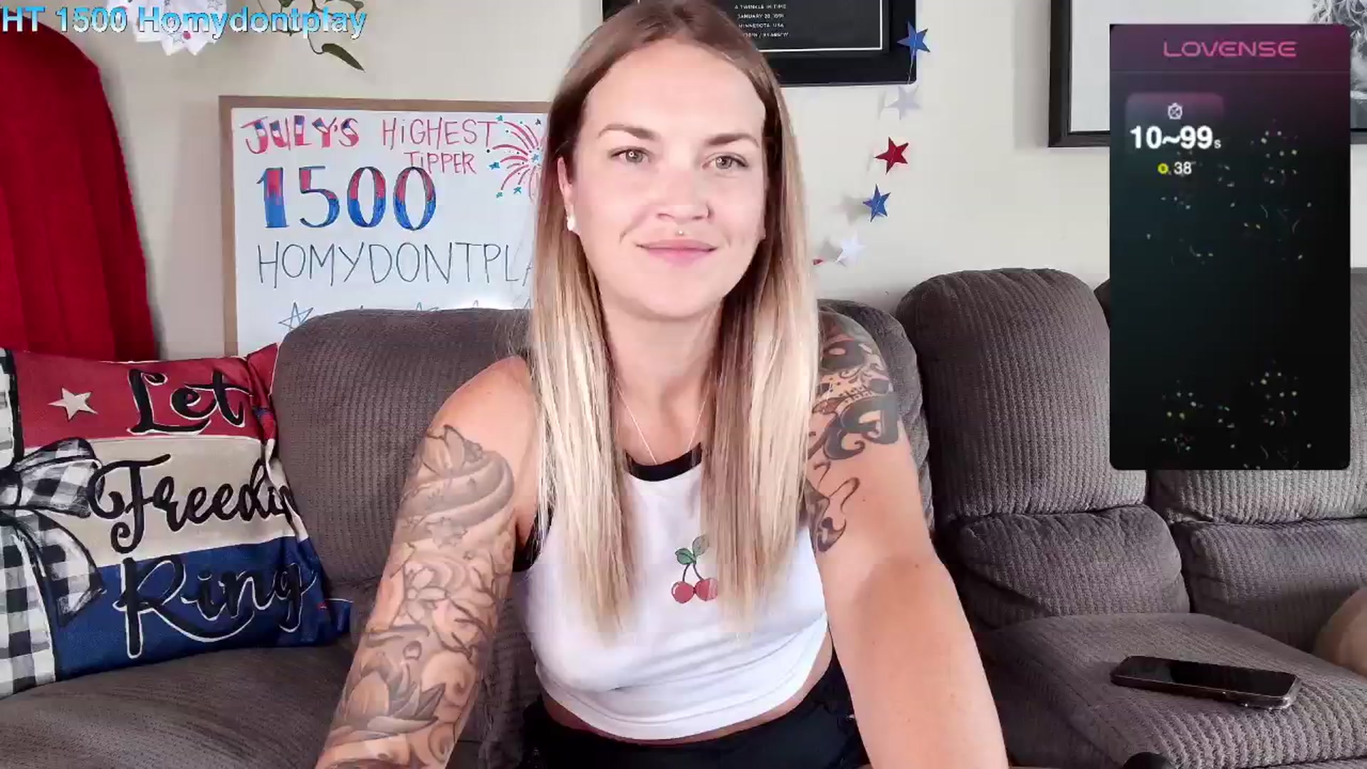 Gallery image thumbnail from Rose_Kitten's myfreecams stream on, 07/10/2024, 19:22 image 5 of 20