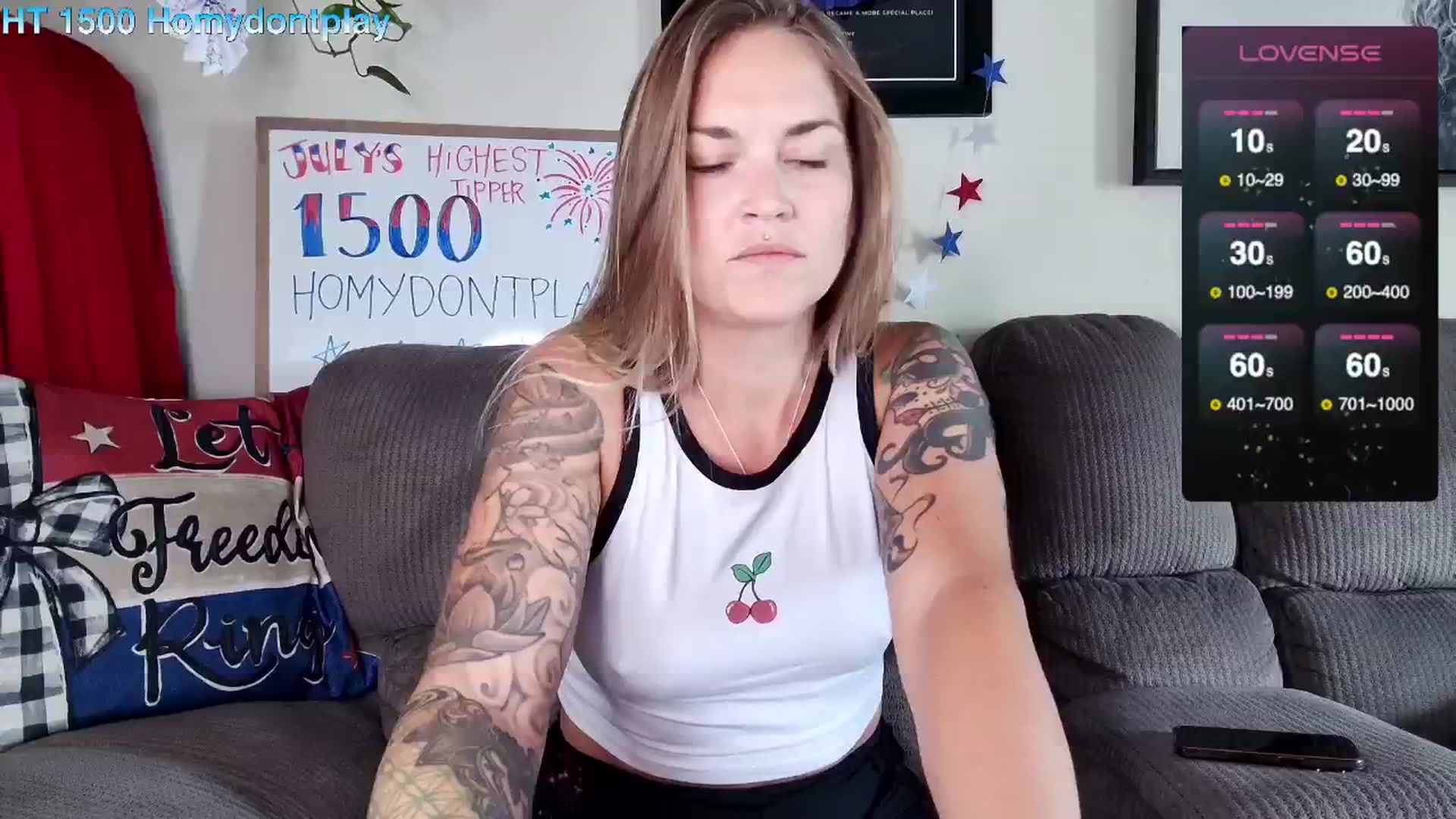 Gallery image thumbnail from Rose_Kitten's myfreecams stream on, 07/10/2024, 20:22 image 6 of 20