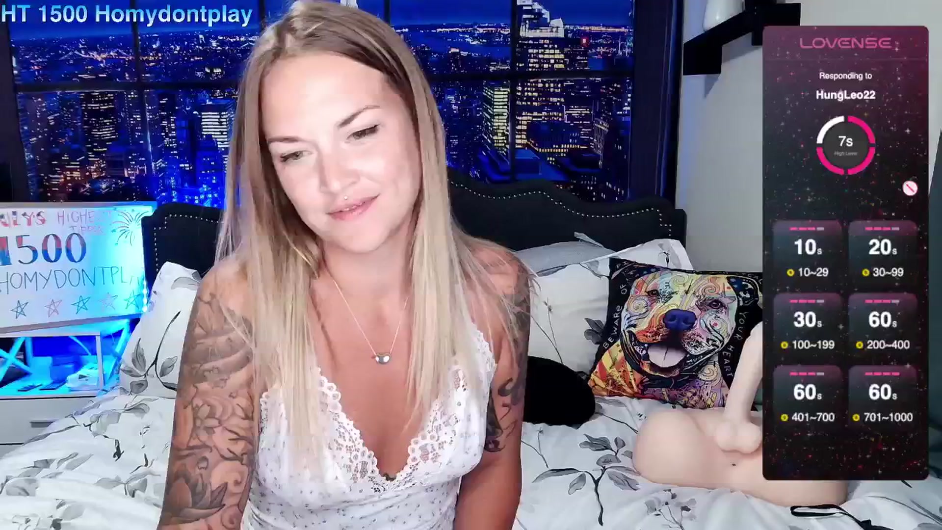 Gallery image thumbnail from Rose_Kitten's myfreecams stream on, 07/16/2024, 02:57 image 9 of 20