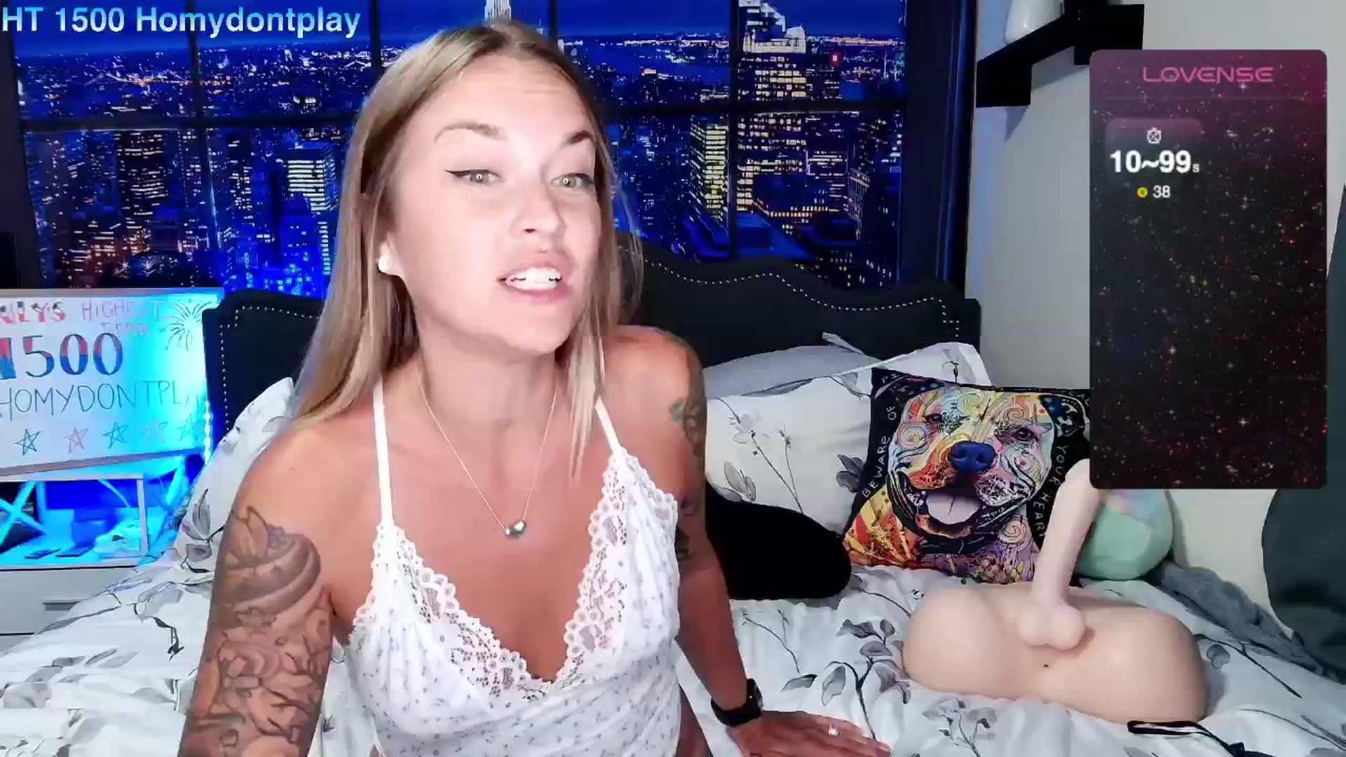Gallery image thumbnail from Rose_Kitten's myfreecams stream on, 07/16/2024, 02:57 image 10 of 20