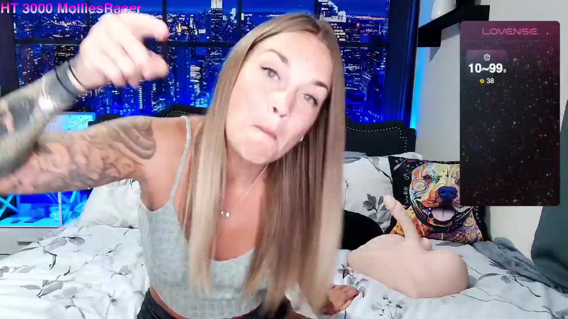 Gallery image thumbnail from Rose_Kitten's myfreecams stream on, 07/19/2024, 01:10 image 1 of 20