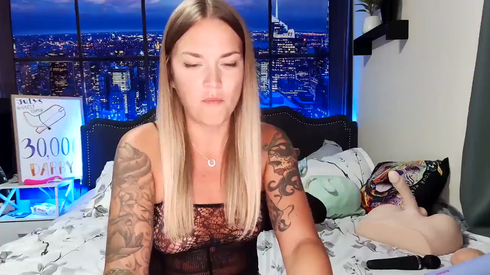 Gallery image thumbnail from Rose_Kitten's myfreecams stream on, 07/24/2024, 04:12 image 10 of 20