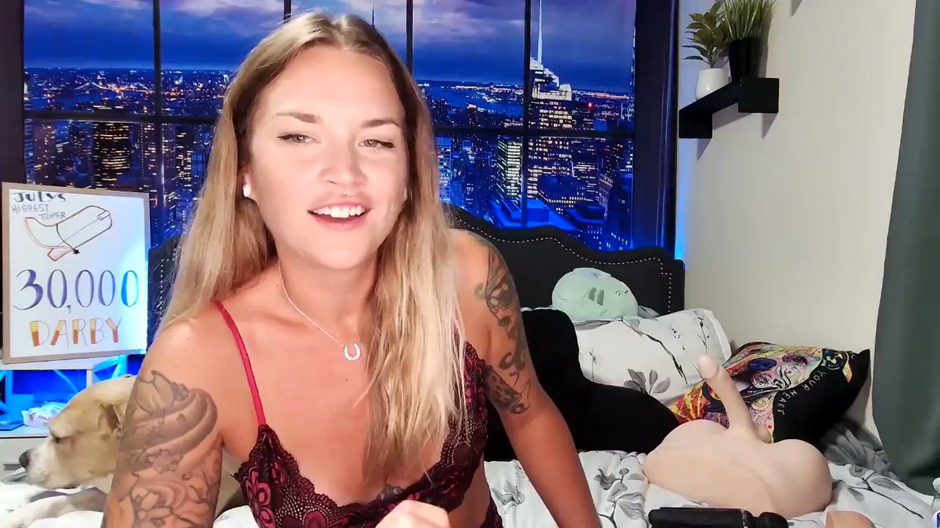 Gallery image thumbnail from Rose_Kitten's myfreecams stream on, 07/26/2024, 02:25 image 4 of 20