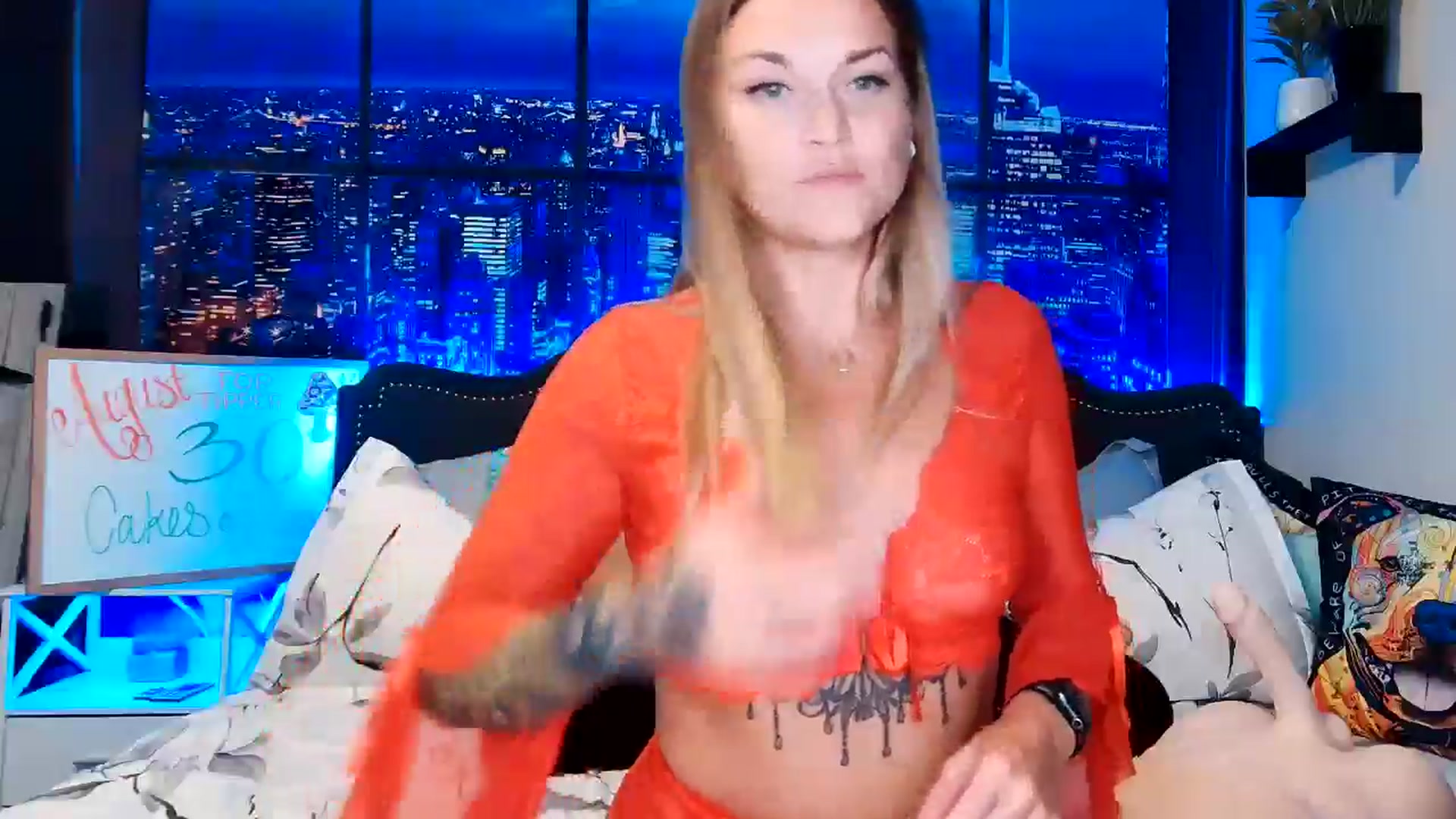 Gallery image thumbnail from Rose_Kitten's myfreecams stream on, 08/02/2024, 01:05 image 13 of 20