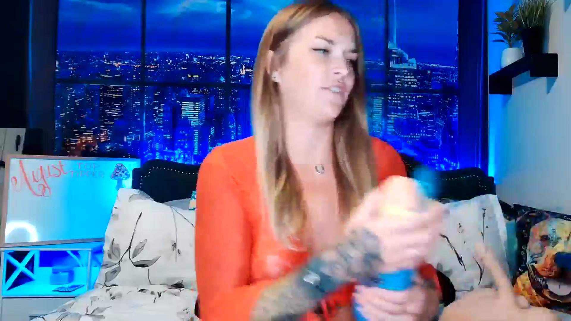 Gallery image thumbnail from Rose_Kitten's myfreecams stream on, 08/02/2024, 01:05 image 7 of 20