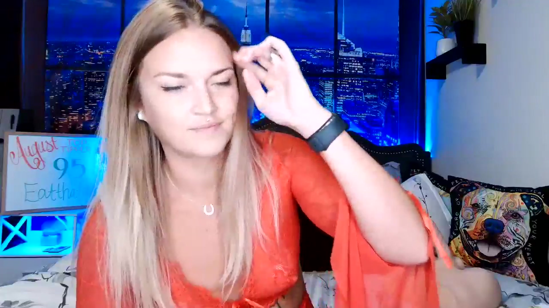 Gallery image thumbnail from Rose_Kitten's myfreecams stream on, 08/02/2024, 02:04 image 10 of 20