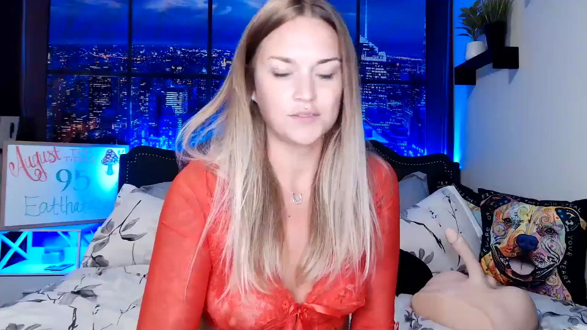 Gallery image thumbnail from Rose_Kitten's myfreecams stream on, 08/02/2024, 02:04 image 20 of 20