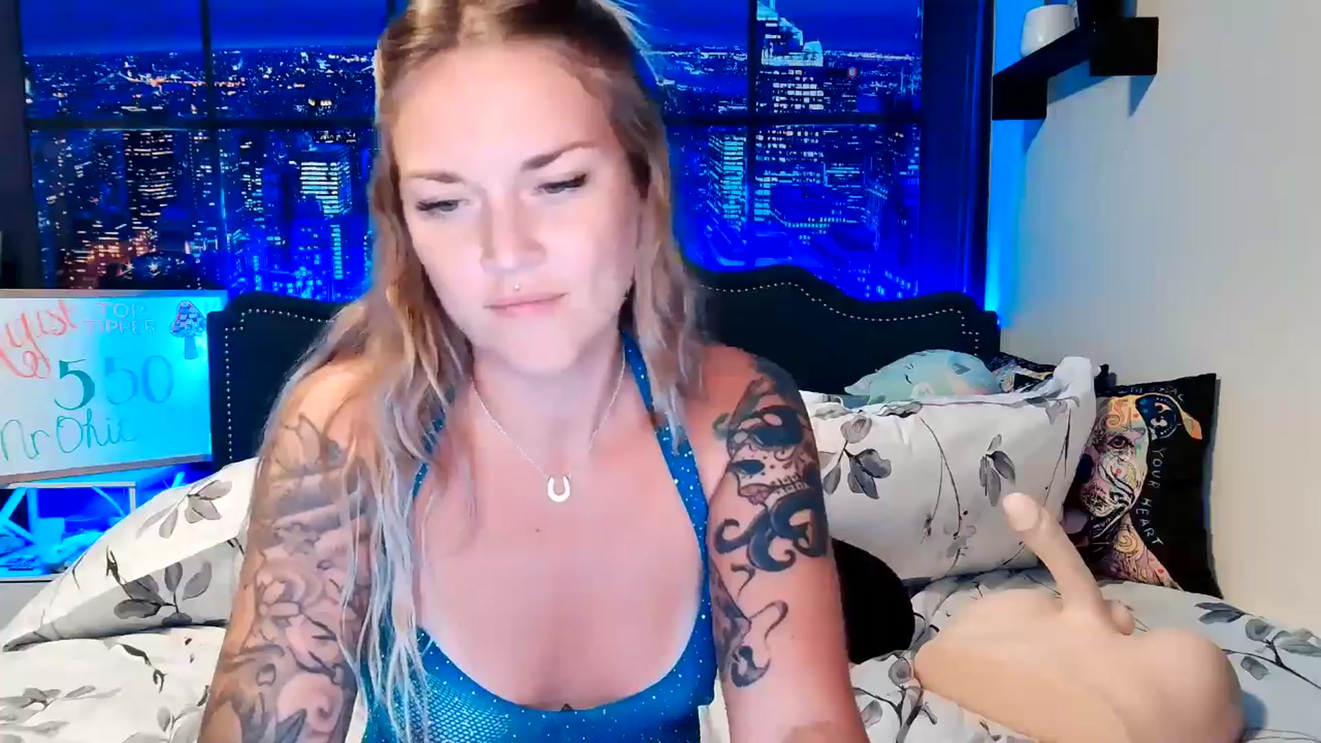 Gallery image thumbnail from Rose_Kitten's myfreecams stream on, 08/07/2024, 03:36 image 8 of 20