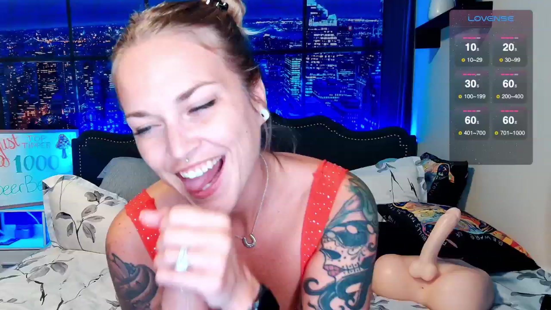Gallery image thumbnail from Rose_Kitten's myfreecams stream on, 08/10/2024, 03:24 image 1 of 20