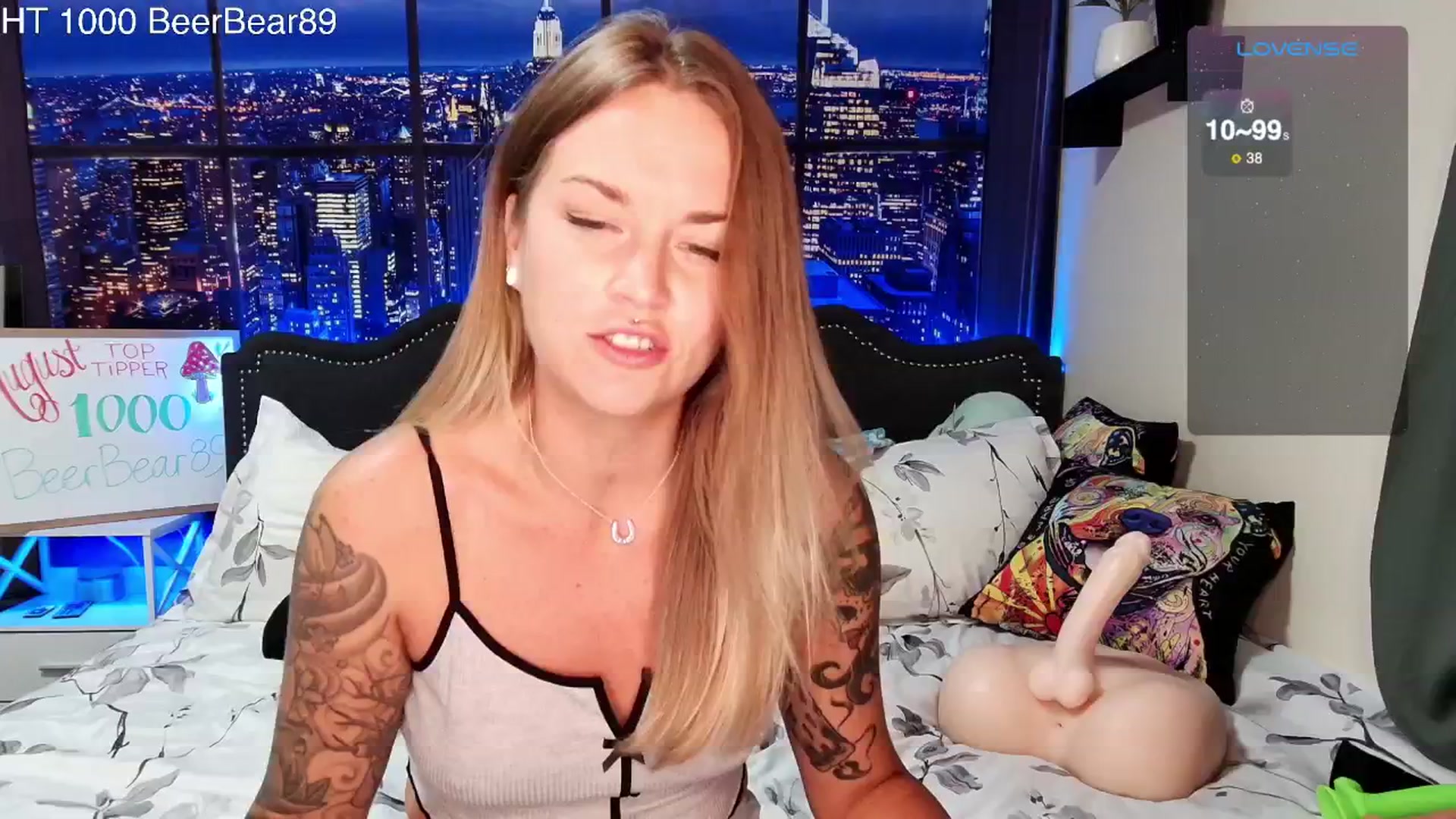 Gallery image thumbnail from Rose_Kitten's myfreecams stream on, 08/13/2024, 03:15 image 1 of 20