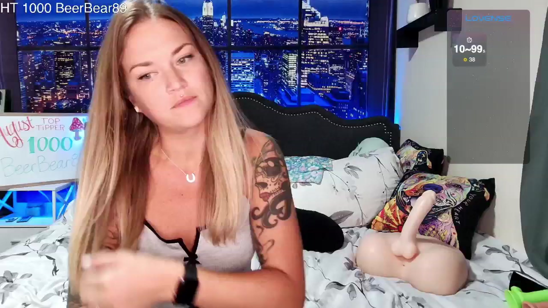 Gallery image thumbnail from Rose_Kitten's myfreecams stream on, 08/13/2024, 03:15 image 7 of 20