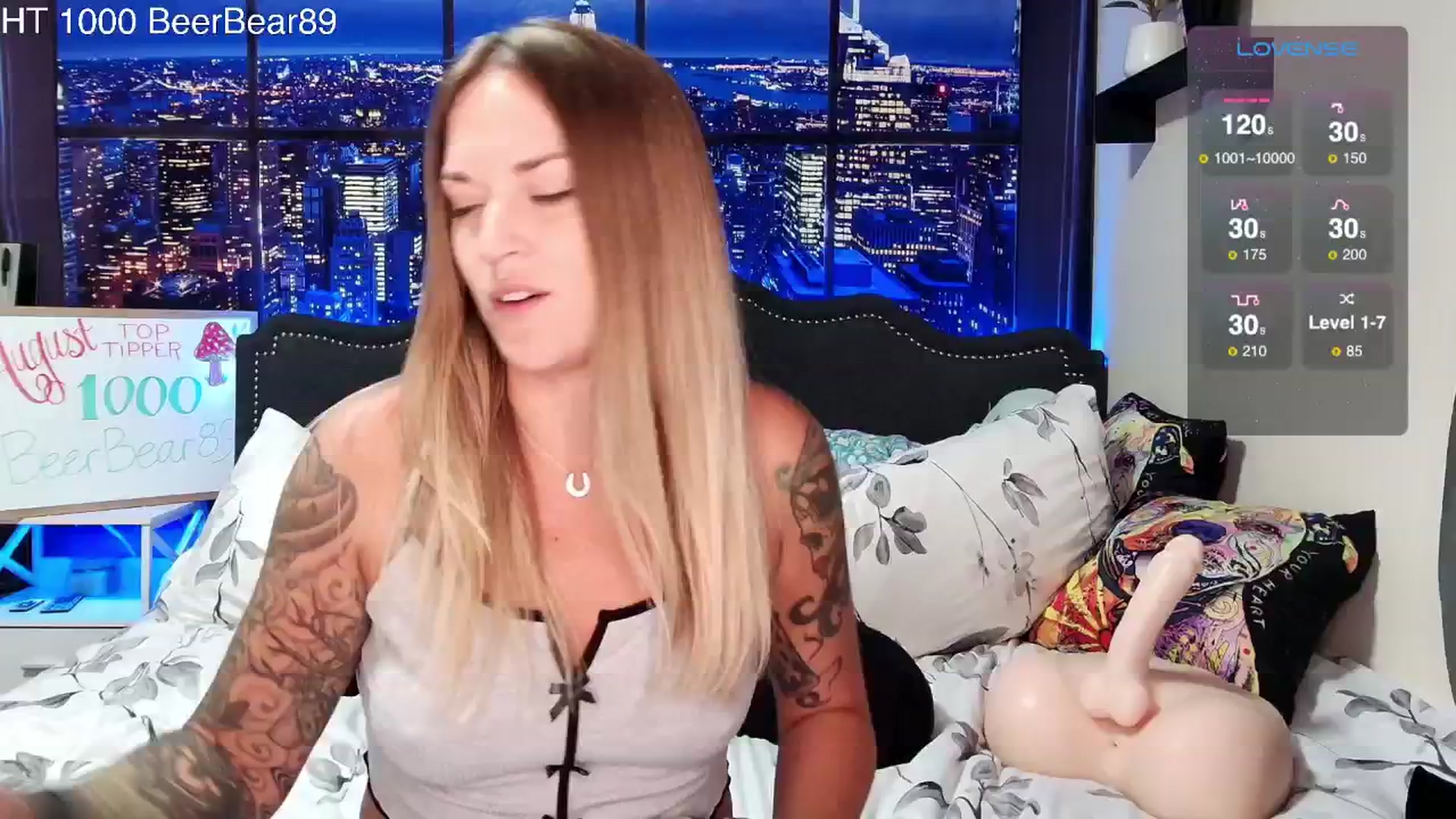 Gallery image thumbnail from Rose_Kitten's myfreecams stream on, 08/13/2024, 03:15 image 17 of 20