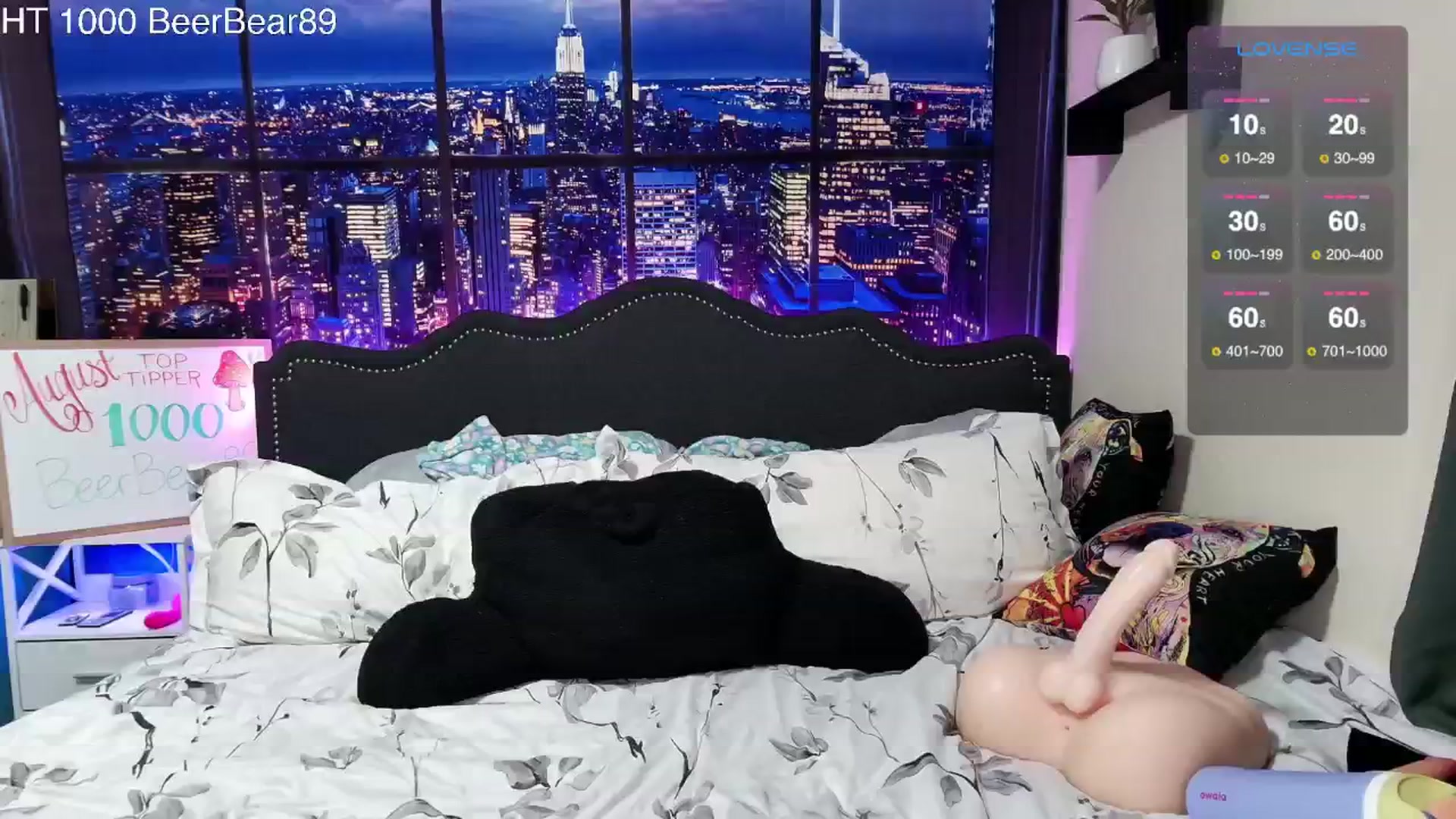 Gallery image thumbnail from Rose_Kitten's myfreecams stream on, 08/14/2024, 02:40 image 17 of 20