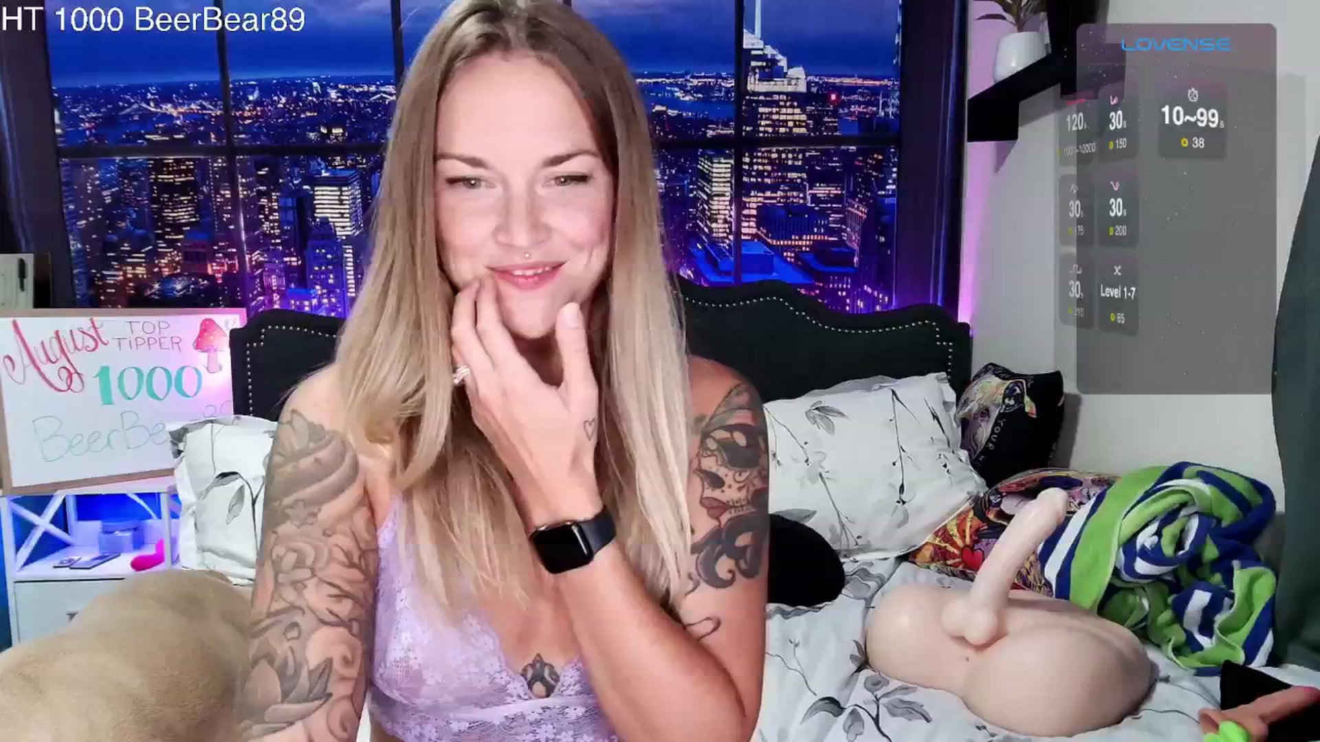 Gallery image thumbnail from Rose_Kitten's myfreecams stream on, 08/14/2024, 02:40 image 12 of 20