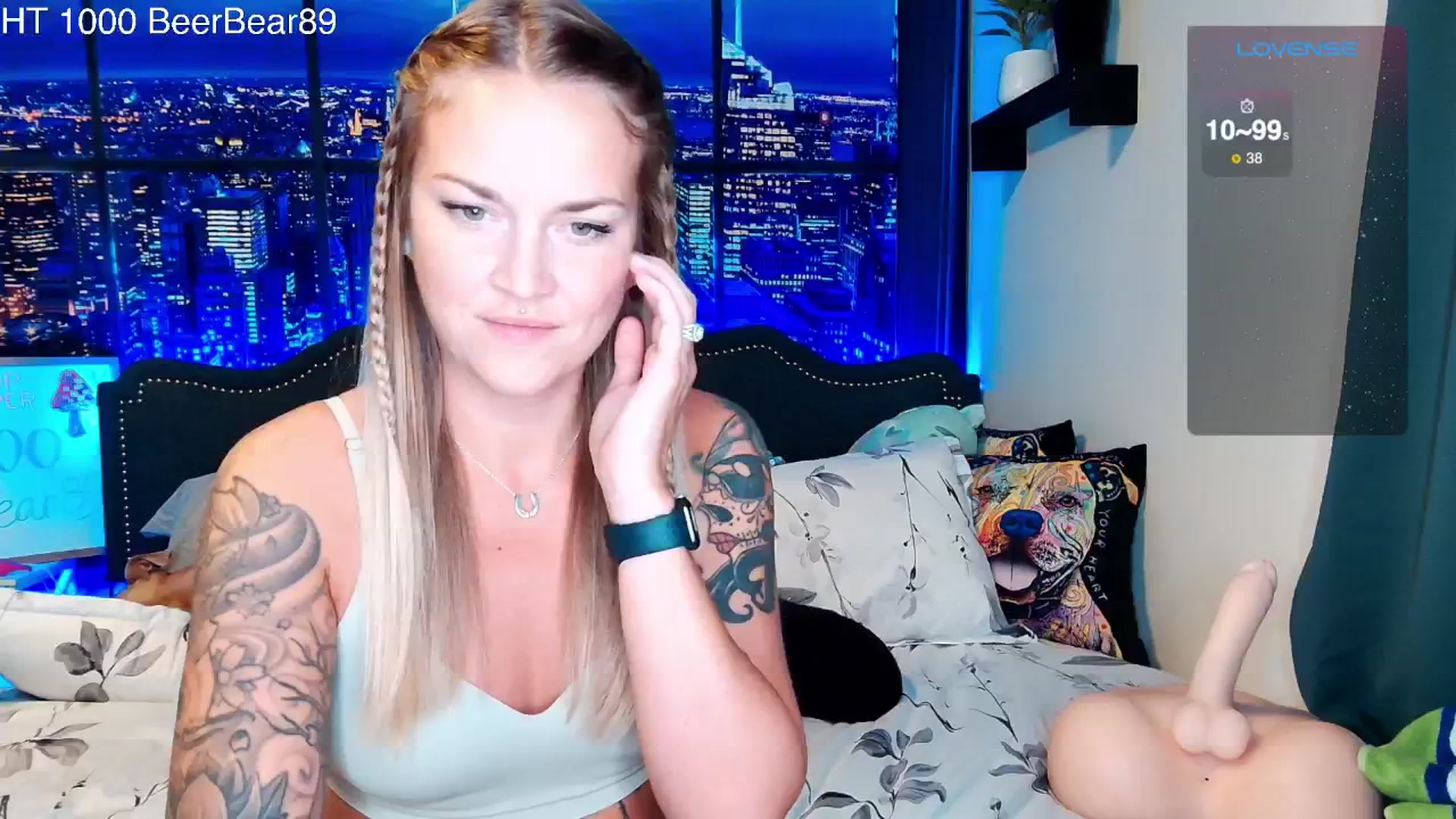 Gallery image thumbnail from Rose_Kitten's myfreecams stream on, 08/15/2024, 01:05 image 9 of 20