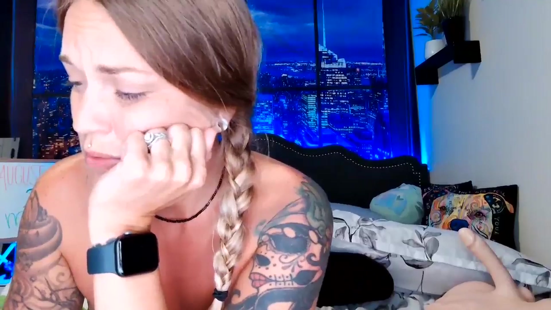 Gallery image thumbnail from Rose_Kitten's myfreecams stream on, 08/29/2024, 02:28 image 19 of 20