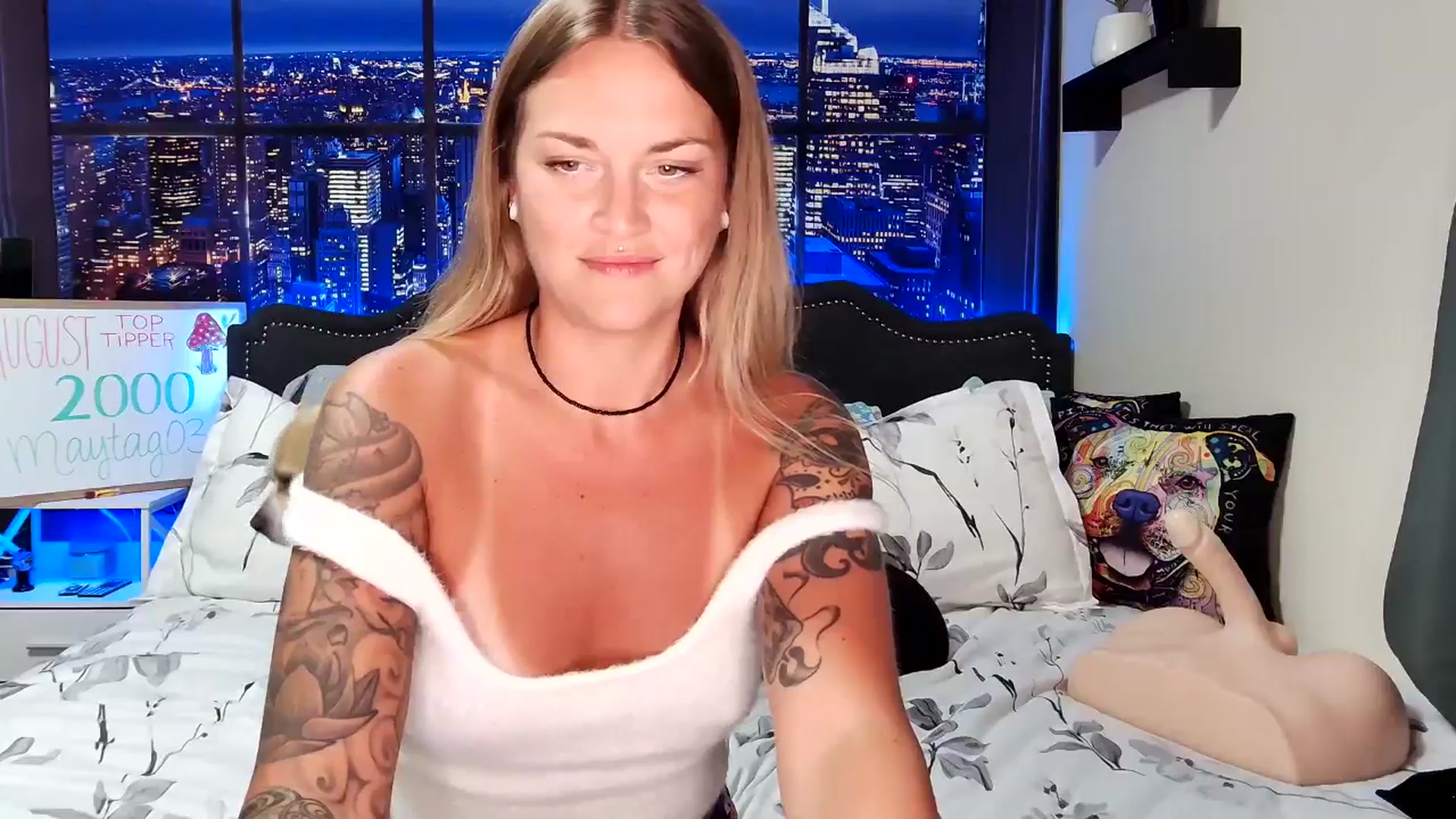 Gallery image thumbnail from Rose_Kitten's myfreecams stream on, 08/30/2024, 01:50 image 3 of 20