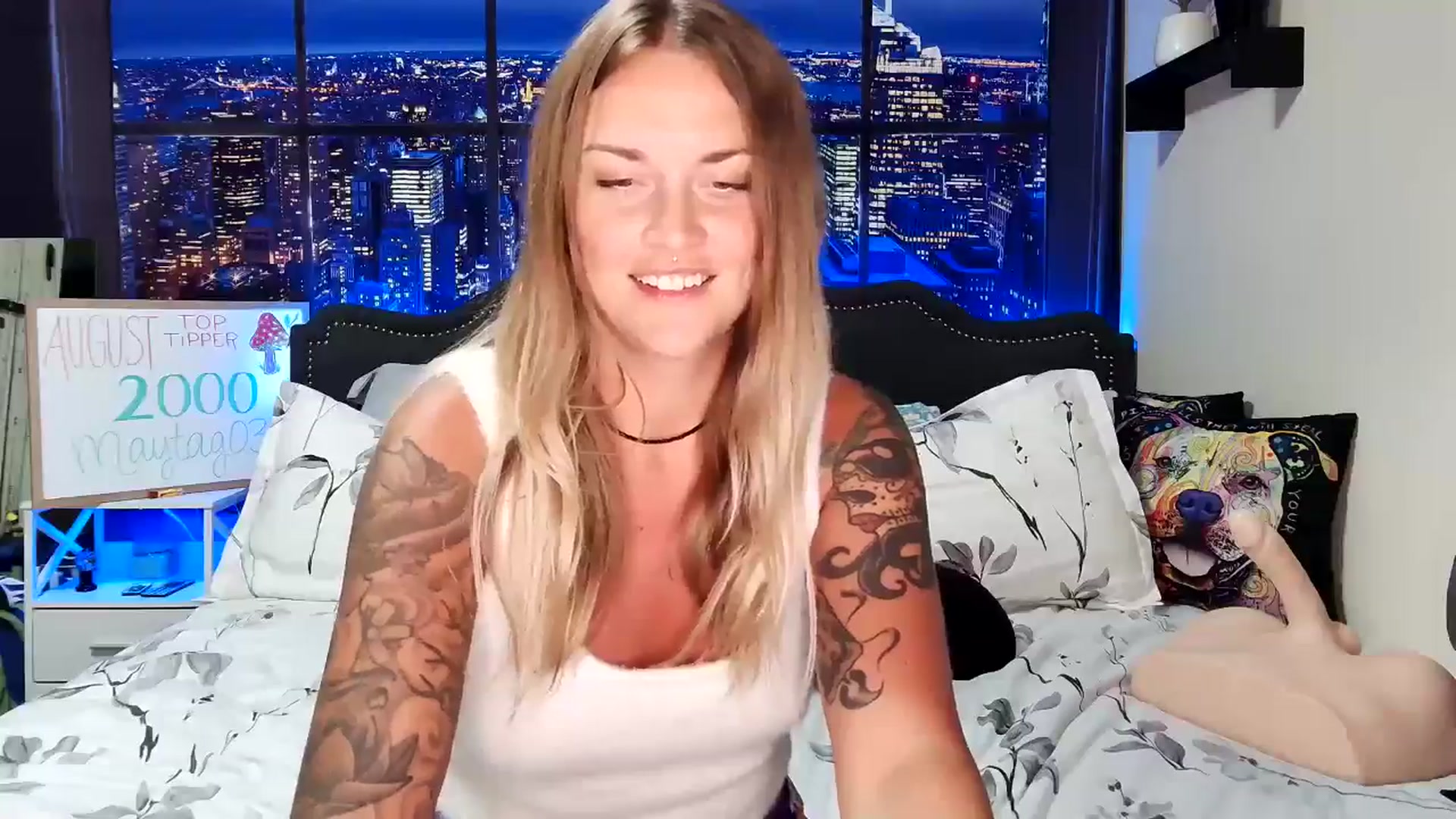 Gallery image thumbnail from Rose_Kitten's myfreecams stream on, 08/30/2024, 01:50 image 2 of 20