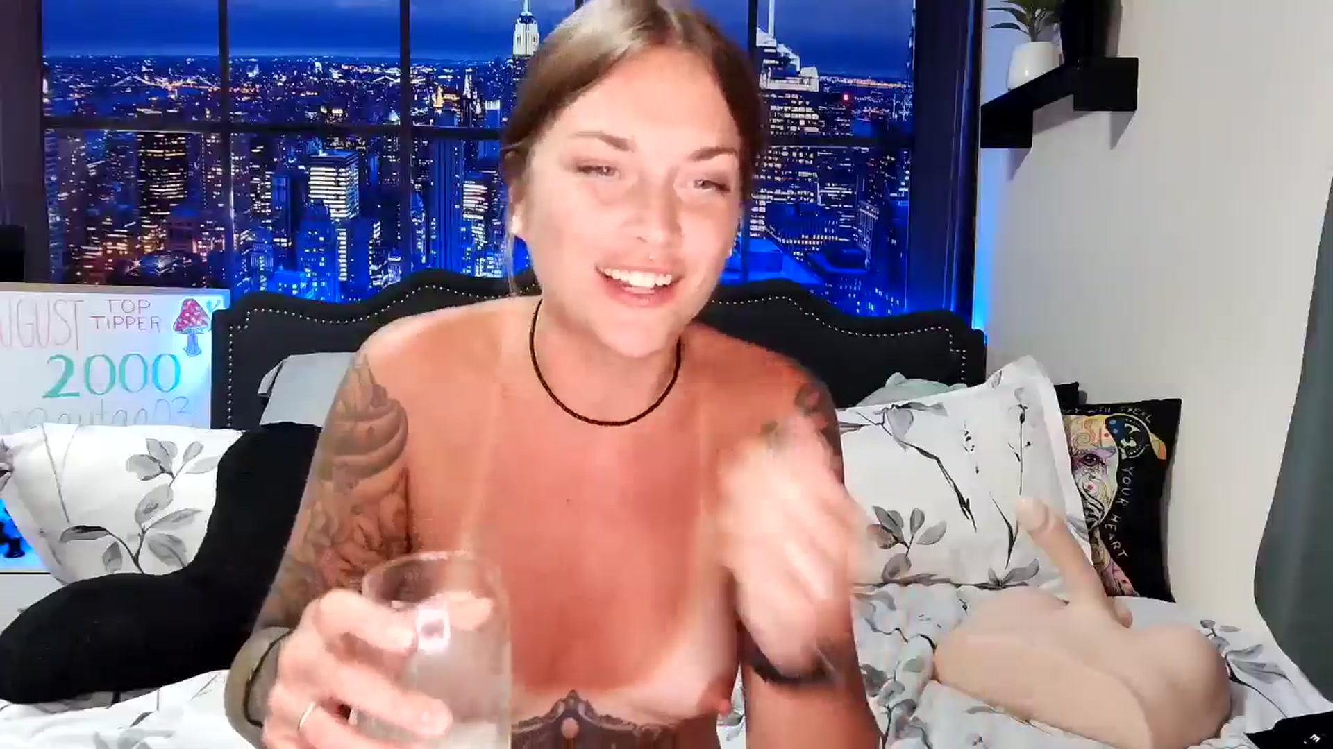 Gallery image thumbnail from Rose_Kitten's myfreecams stream on, 08/30/2024, 02:39 image 20 of 20