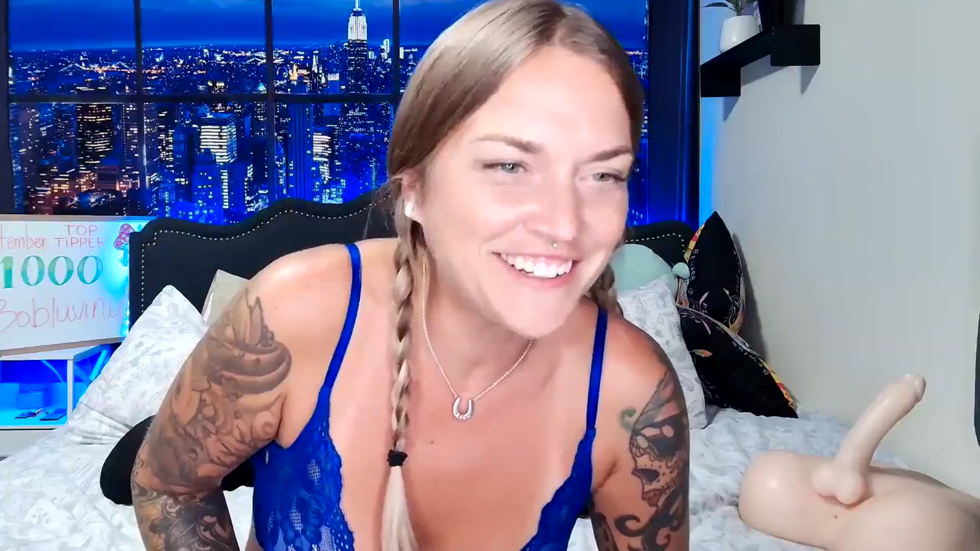 Gallery image thumbnail from Rose_Kitten's myfreecams stream on, 09/05/2024, 01:46 image 15 of 20