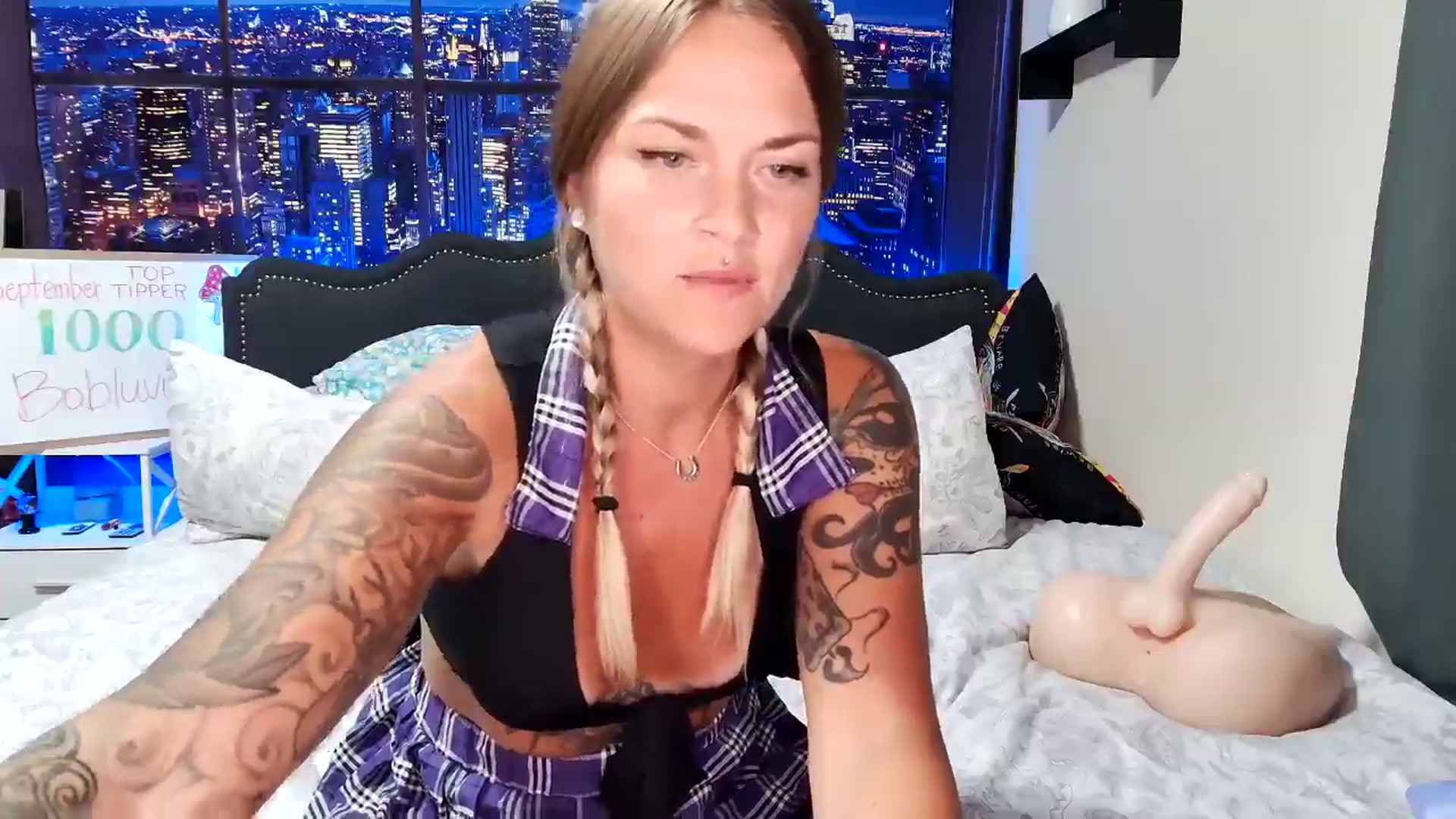 Gallery image thumbnail from Rose_Kitten's myfreecams stream on, 09/06/2024, 02:08 image 8 of 20