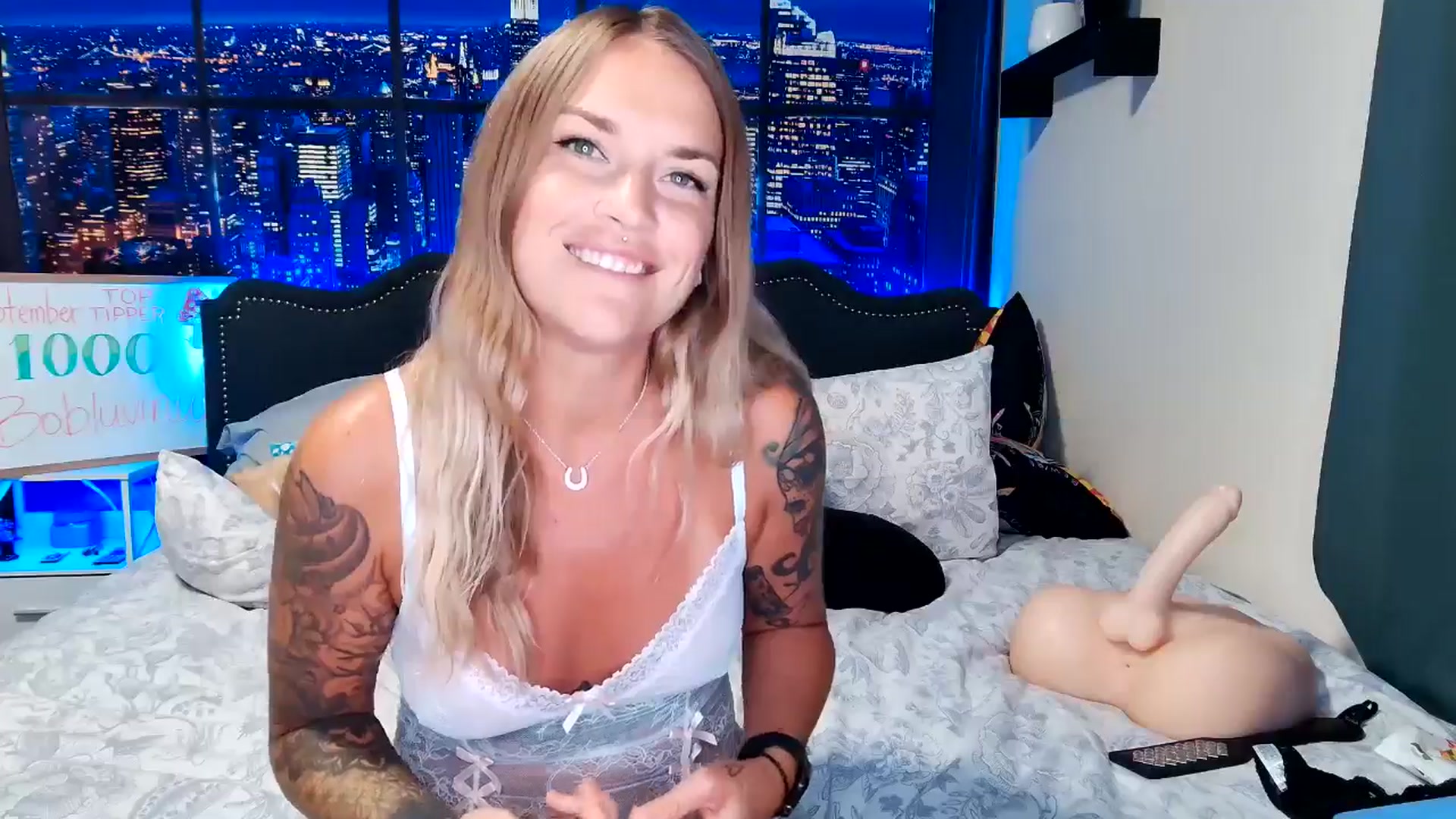 Gallery image thumbnail from Rose_Kitten's myfreecams stream on, 09/07/2024, 24:02 image 10 of 20