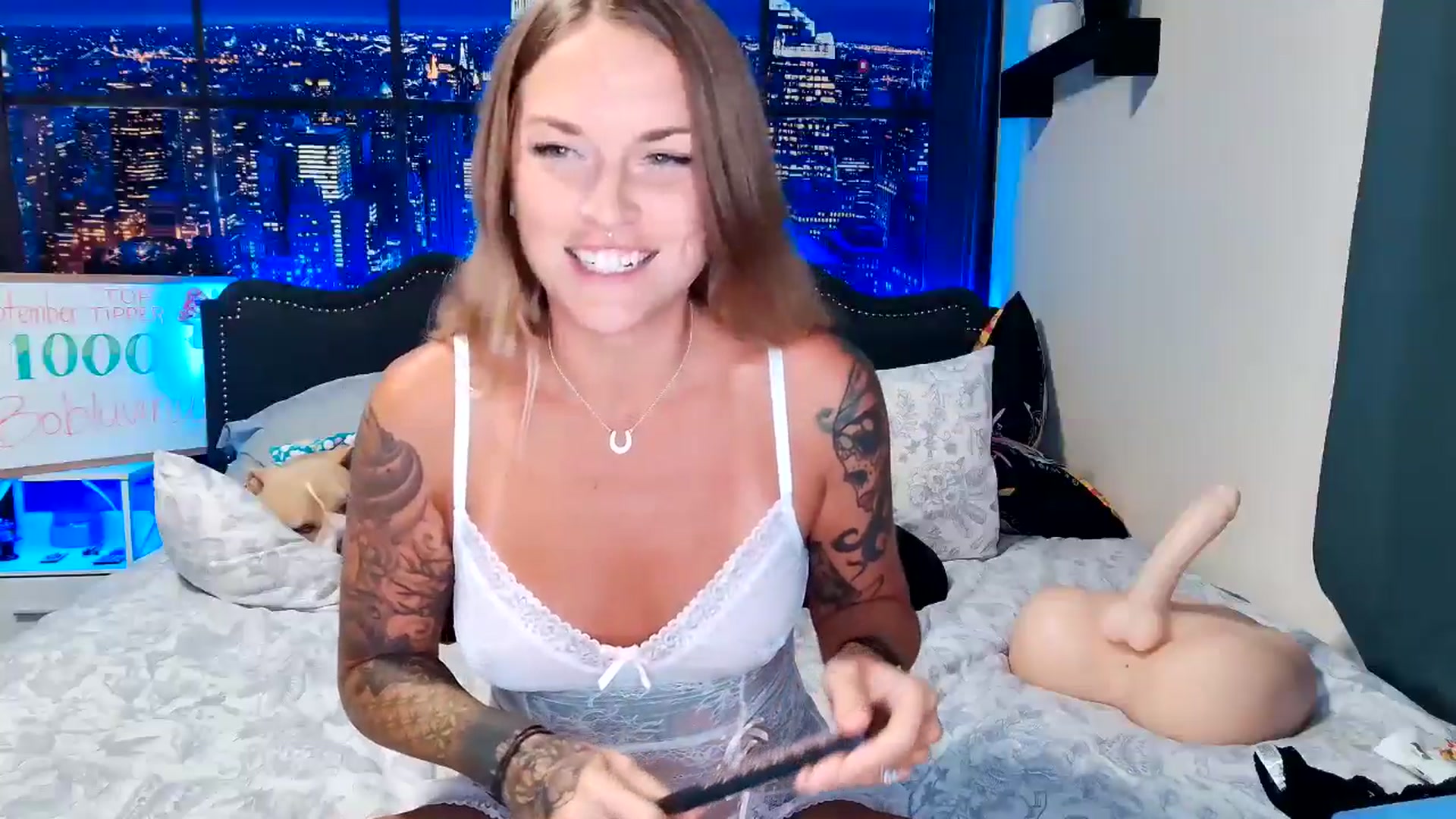 Gallery image thumbnail from Rose_Kitten's myfreecams stream on, 09/07/2024, 24:02 image 18 of 20