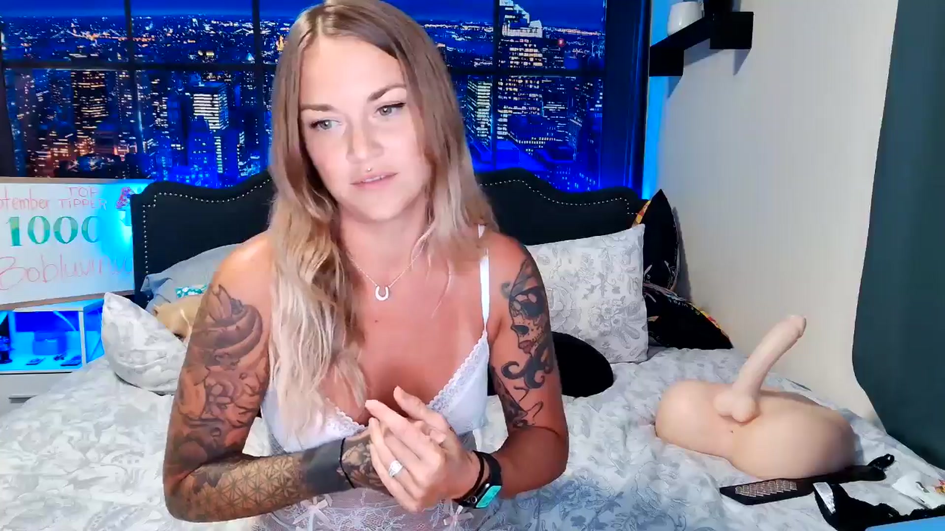 Gallery image thumbnail from Rose_Kitten's myfreecams stream on, 09/07/2024, 24:02 image 9 of 20