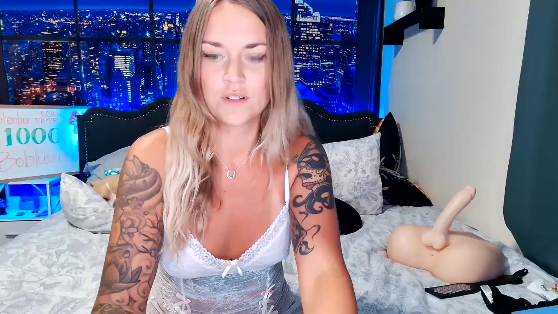 Gallery image thumbnail from Rose_Kitten's myfreecams stream on, 09/07/2024, 24:02 image 12 of 20