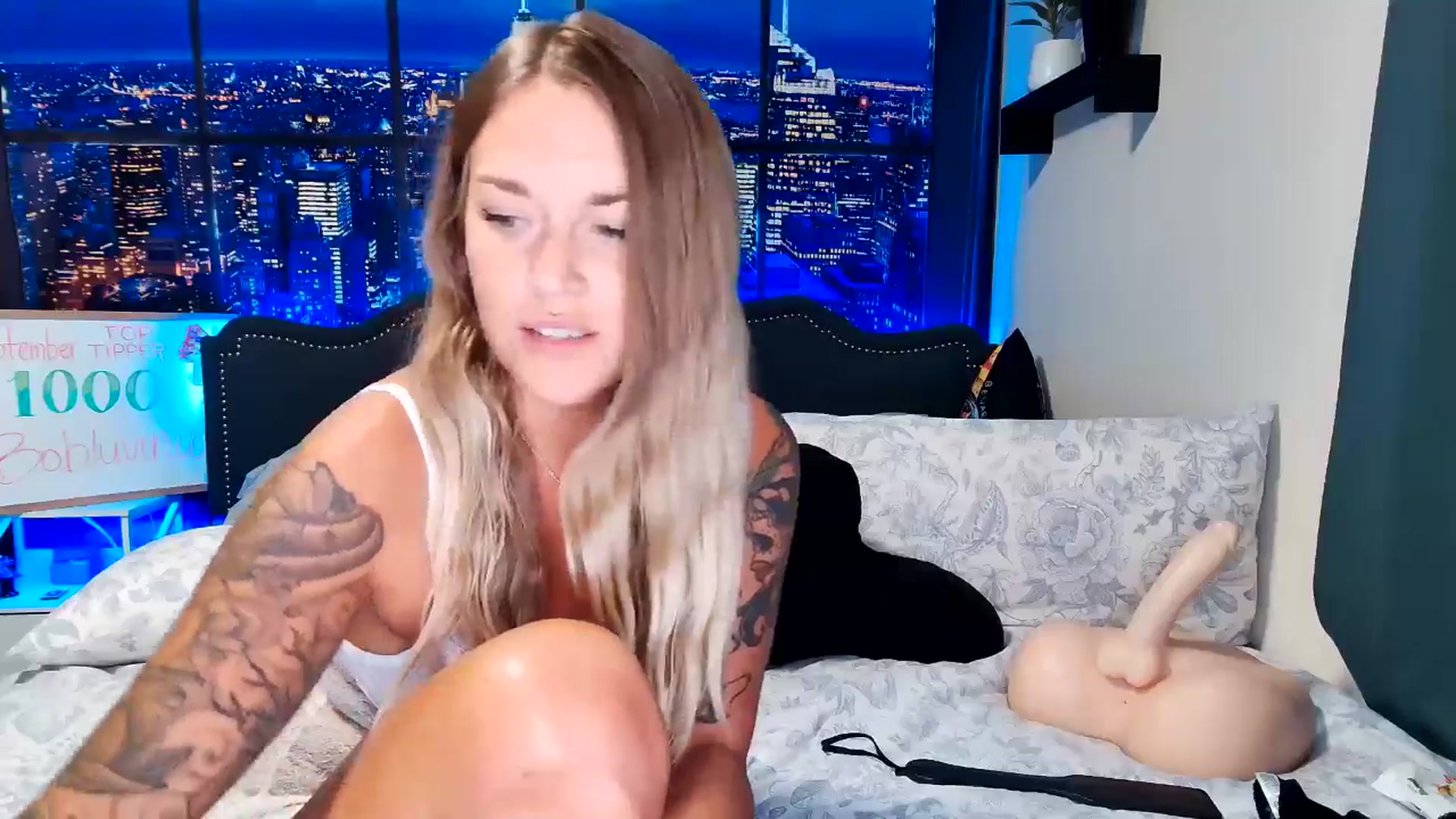 Gallery image thumbnail from Rose_Kitten's myfreecams stream on, 09/07/2024, 01:35 image 11 of 20