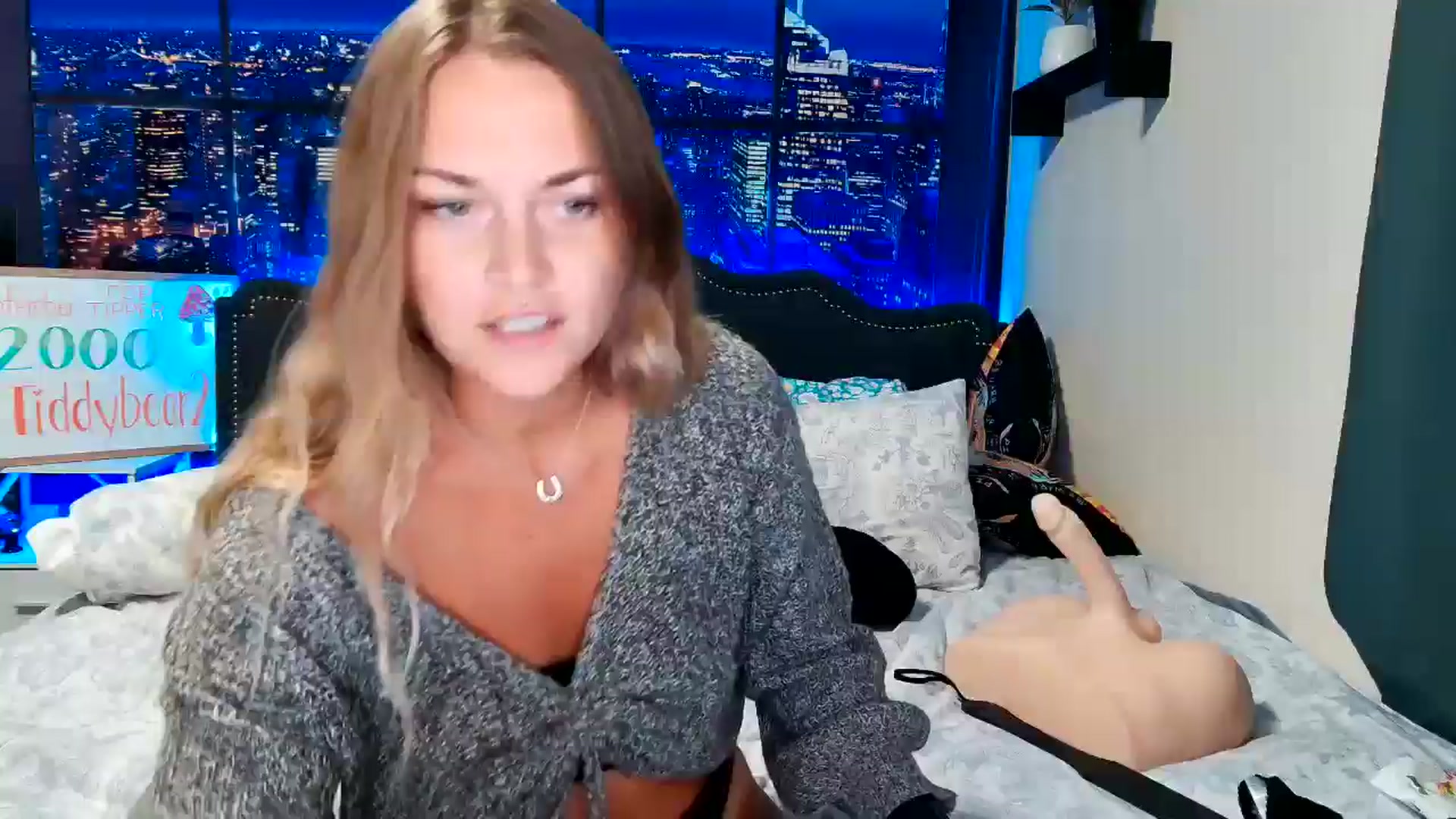 Gallery image thumbnail from Rose_Kitten's myfreecams stream on, 09/10/2024, 02:31 image 1 of 20