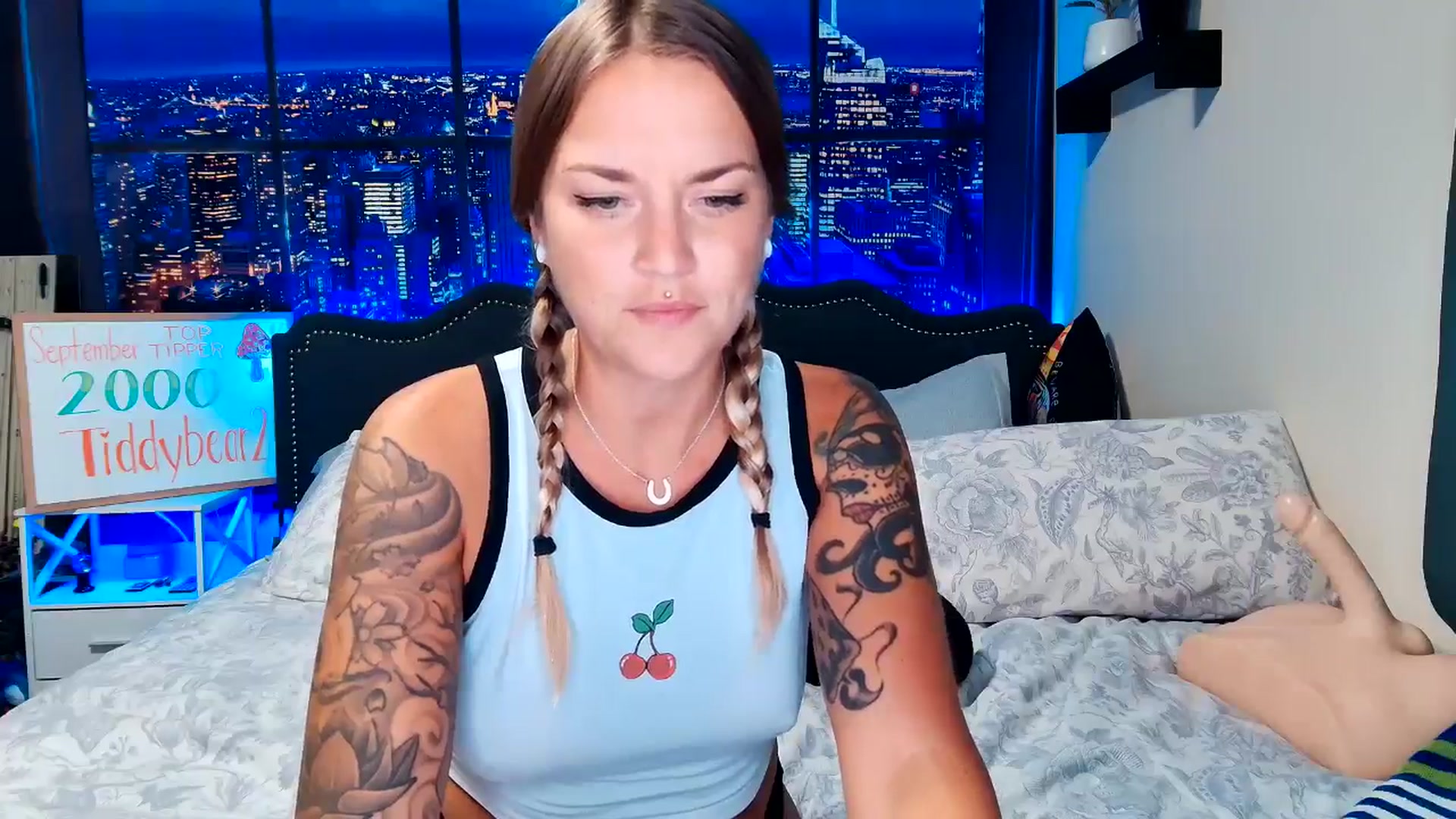 Gallery image thumbnail from Rose_Kitten's myfreecams stream on, 09/11/2024, 02:09 image 17 of 20